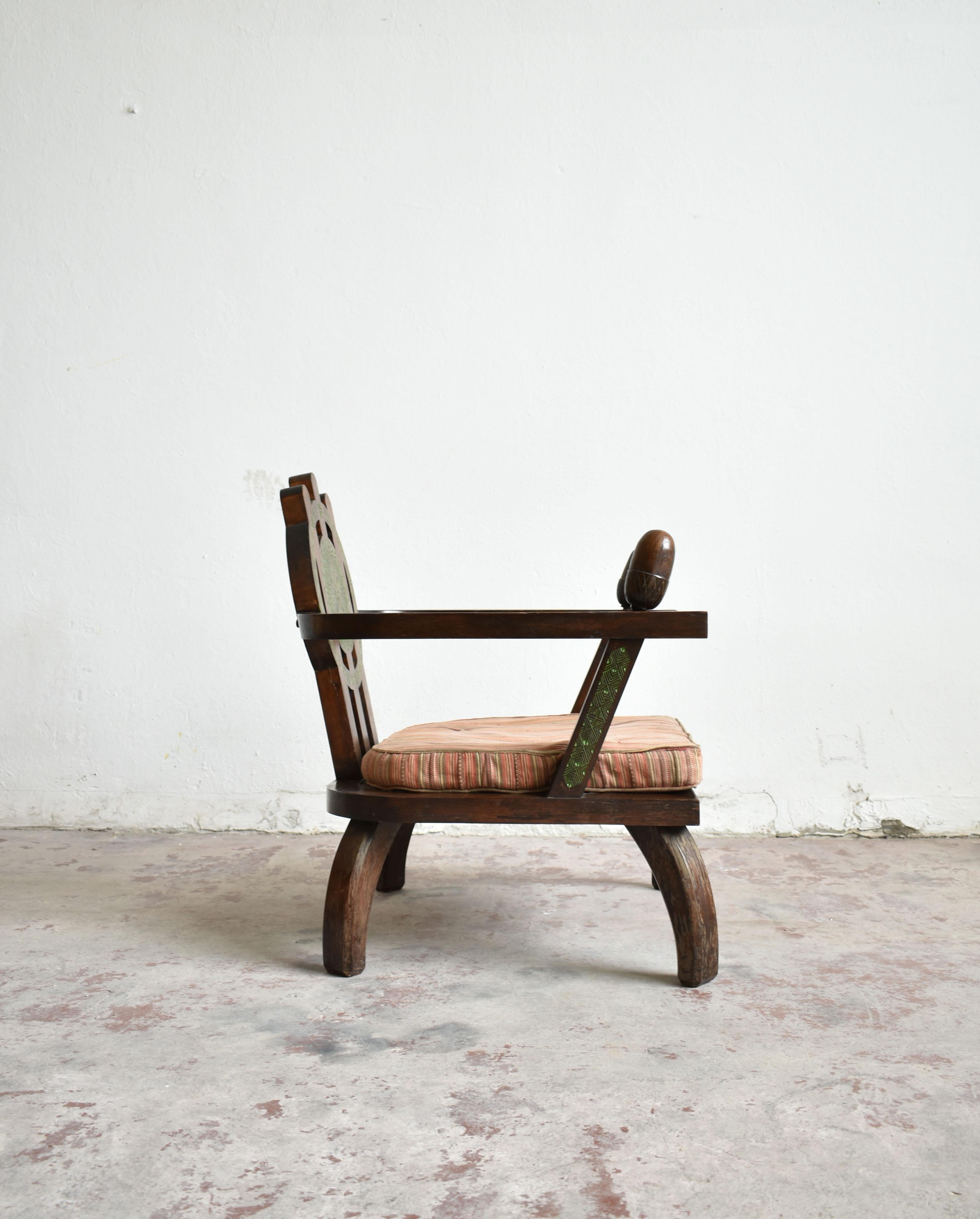 Italian Lounge Chair by Ettore Zaccari, Oak with Carved Details, Italy, 1910