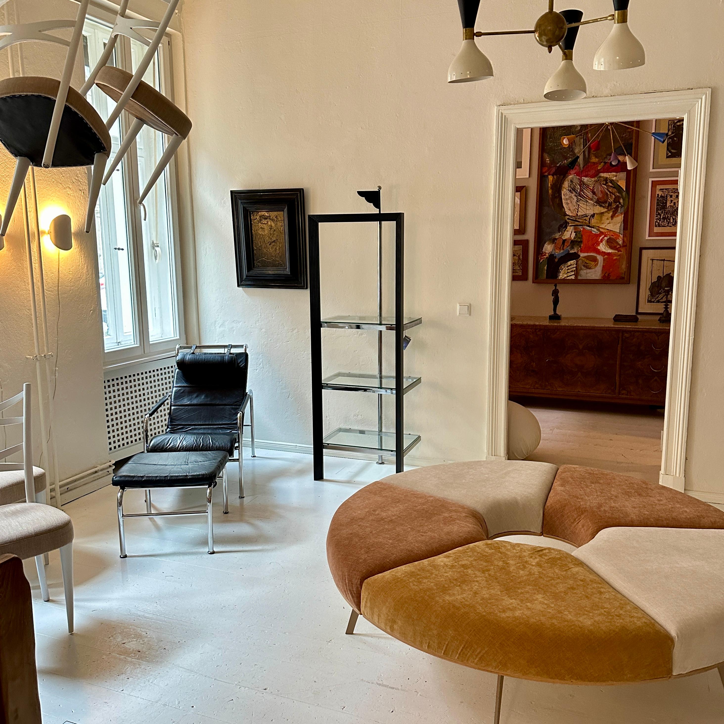 Chaise longue de Gabriele Mucchi pour Zanotta en chrome et cuir noir, années 1980 4