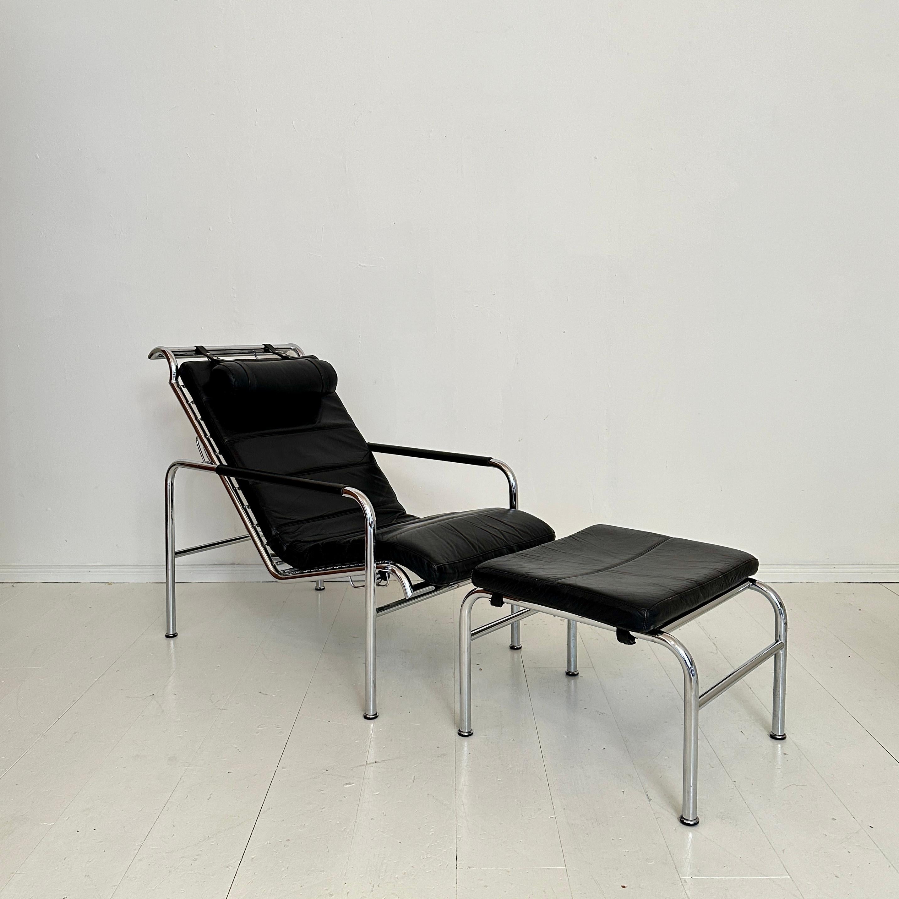 Fin du 20e siècle Chaise longue de Gabriele Mucchi pour Zanotta en chrome et cuir noir, années 1980