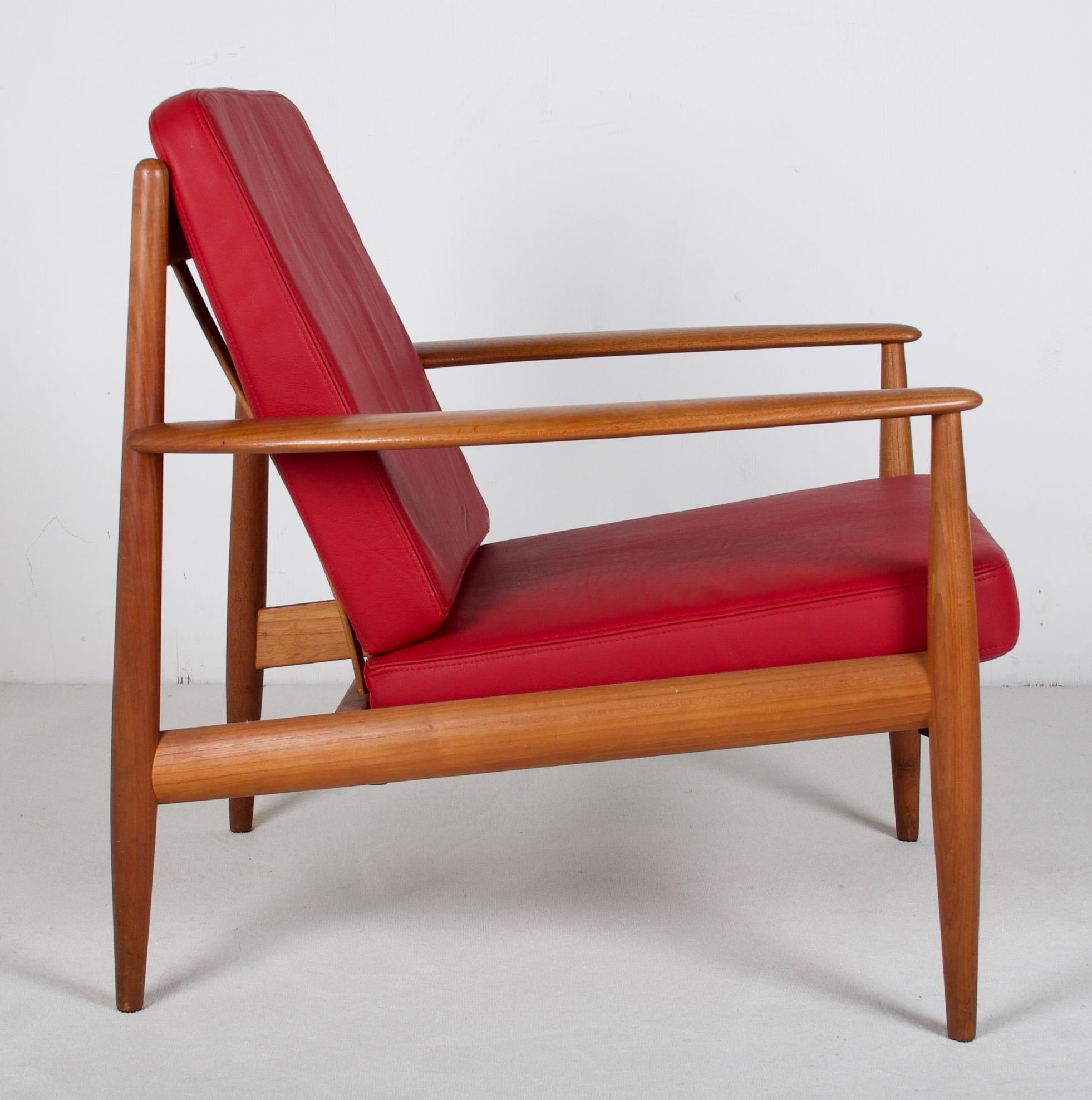 Mid-Century Modern Mid Century Lounge Chair by Grete Jalk for France and Daverkosen, 