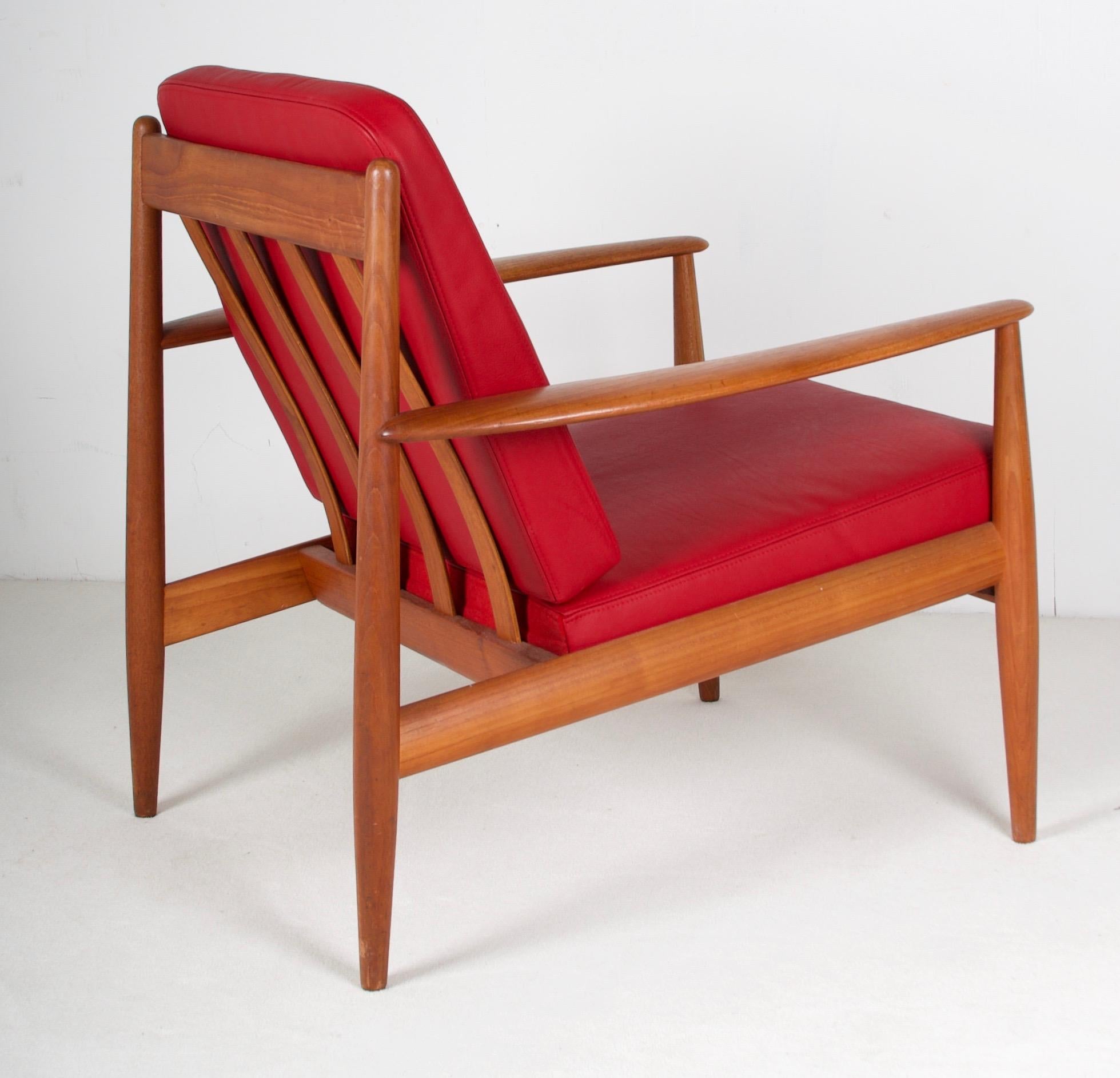 Mid Century Lounge Chair by Grete Jalk for France and Daverkosen,  In Good Condition In San Francisco, CA