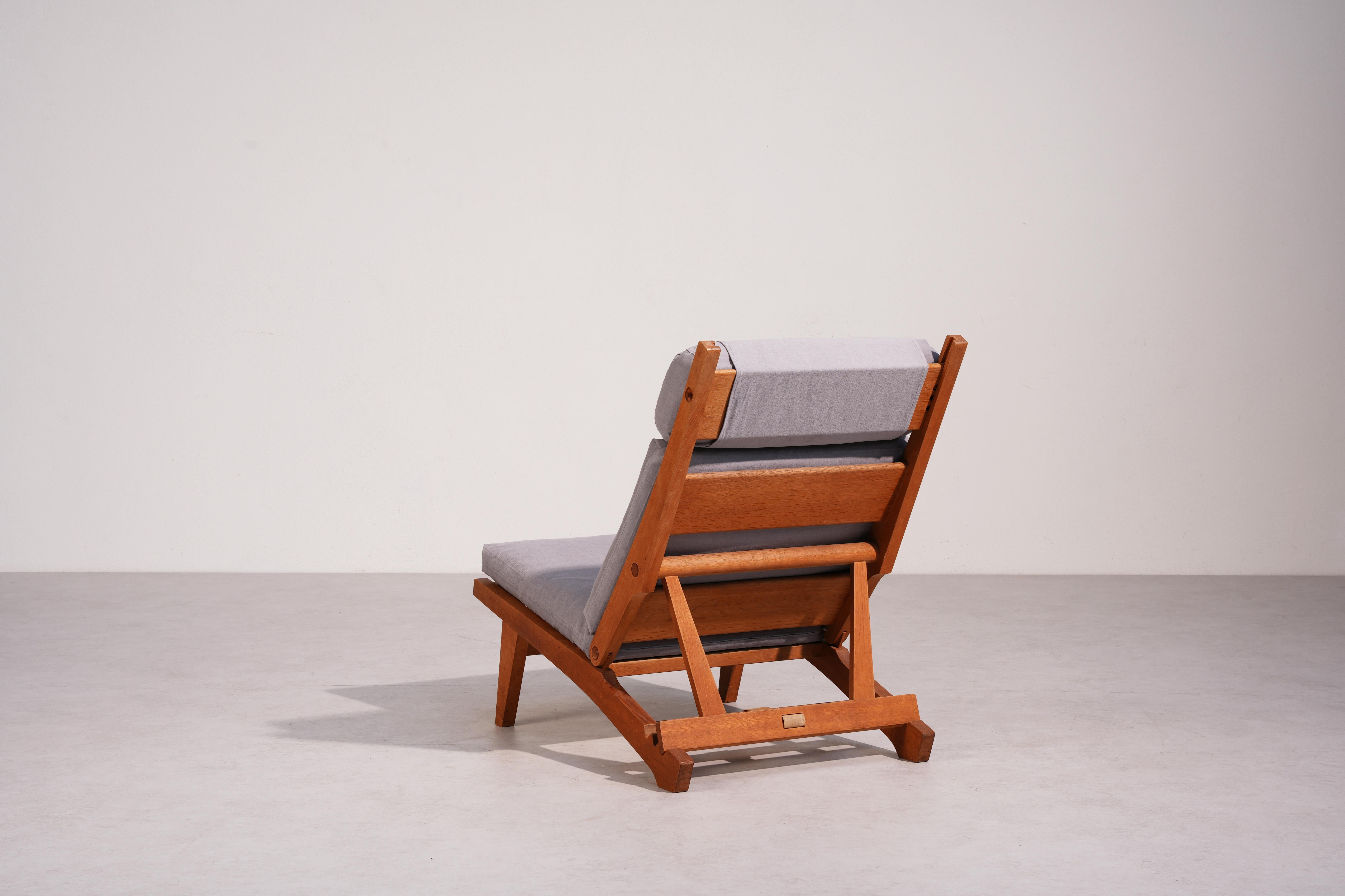 Loungesessel von Hans J. Wegner für AP Stolen AP71, Dänemark 1960er Jahre Neu gepolstert* im Zustand „Hervorragend“ im Angebot in Berlin, DE