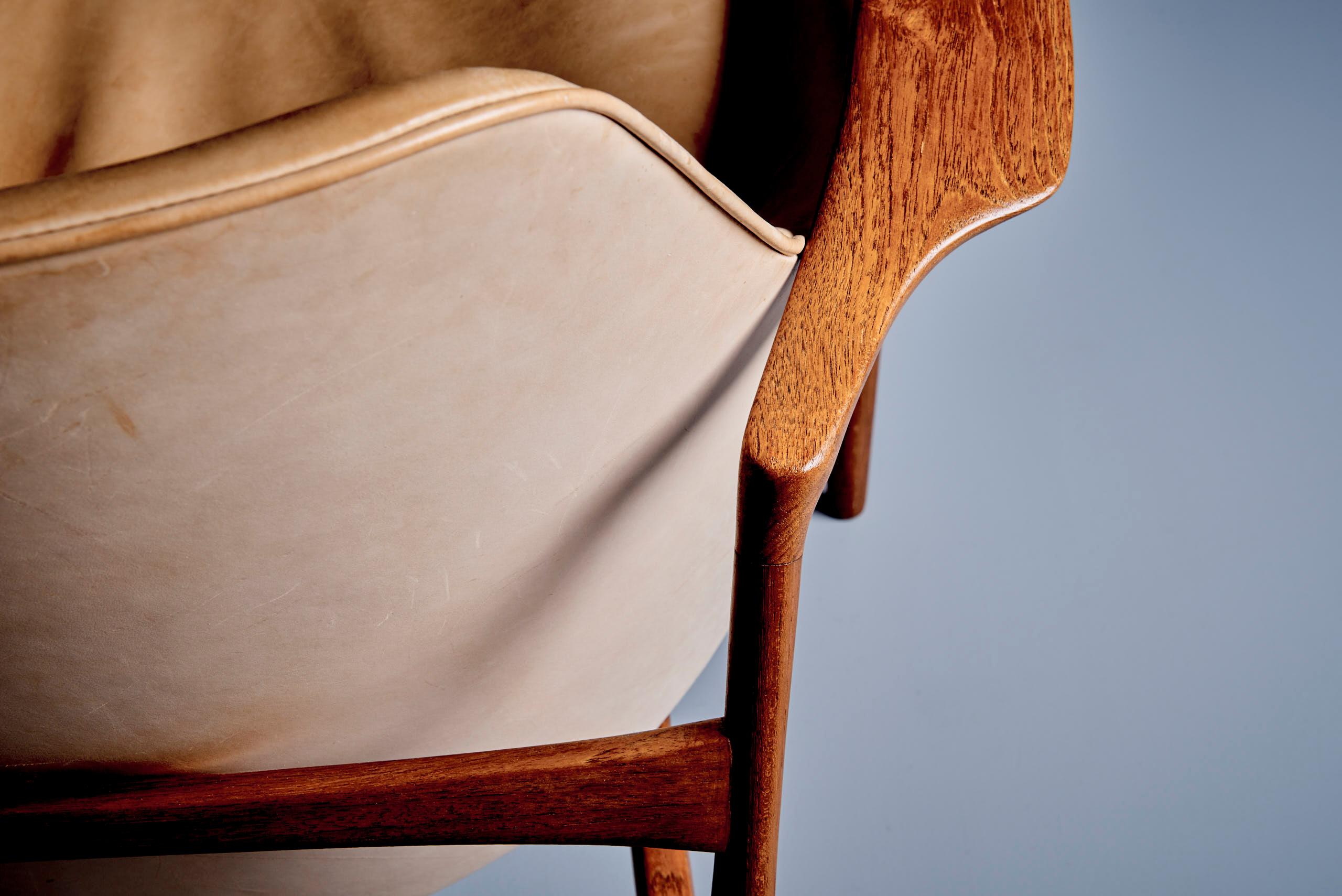 Lounge Chair, di Ib Kofod-Larsen in vendita 3