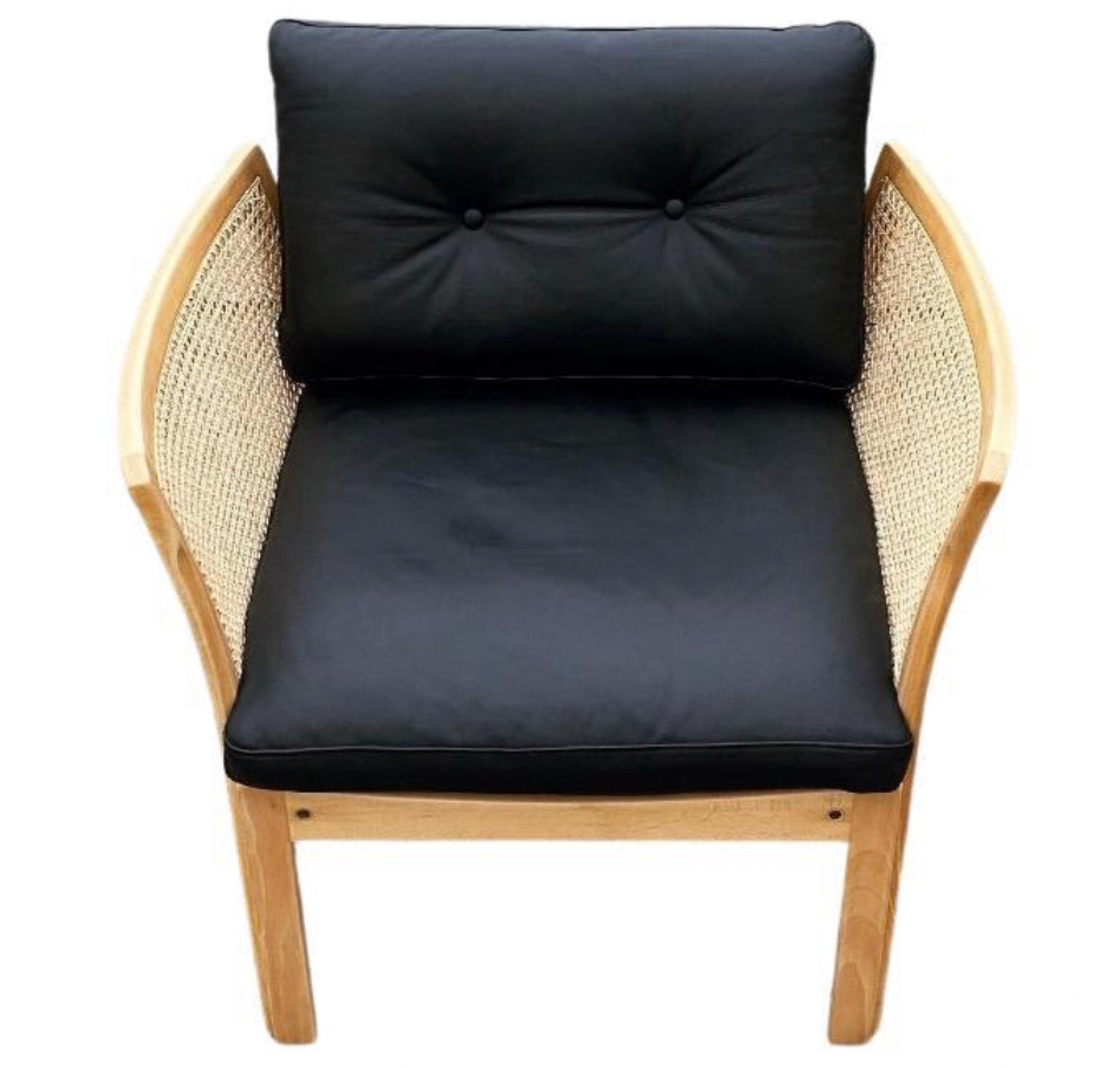 Lounge chair by Illum Wikkelsø, Model Plexus In Excellent Condition In Copenhagen, DK