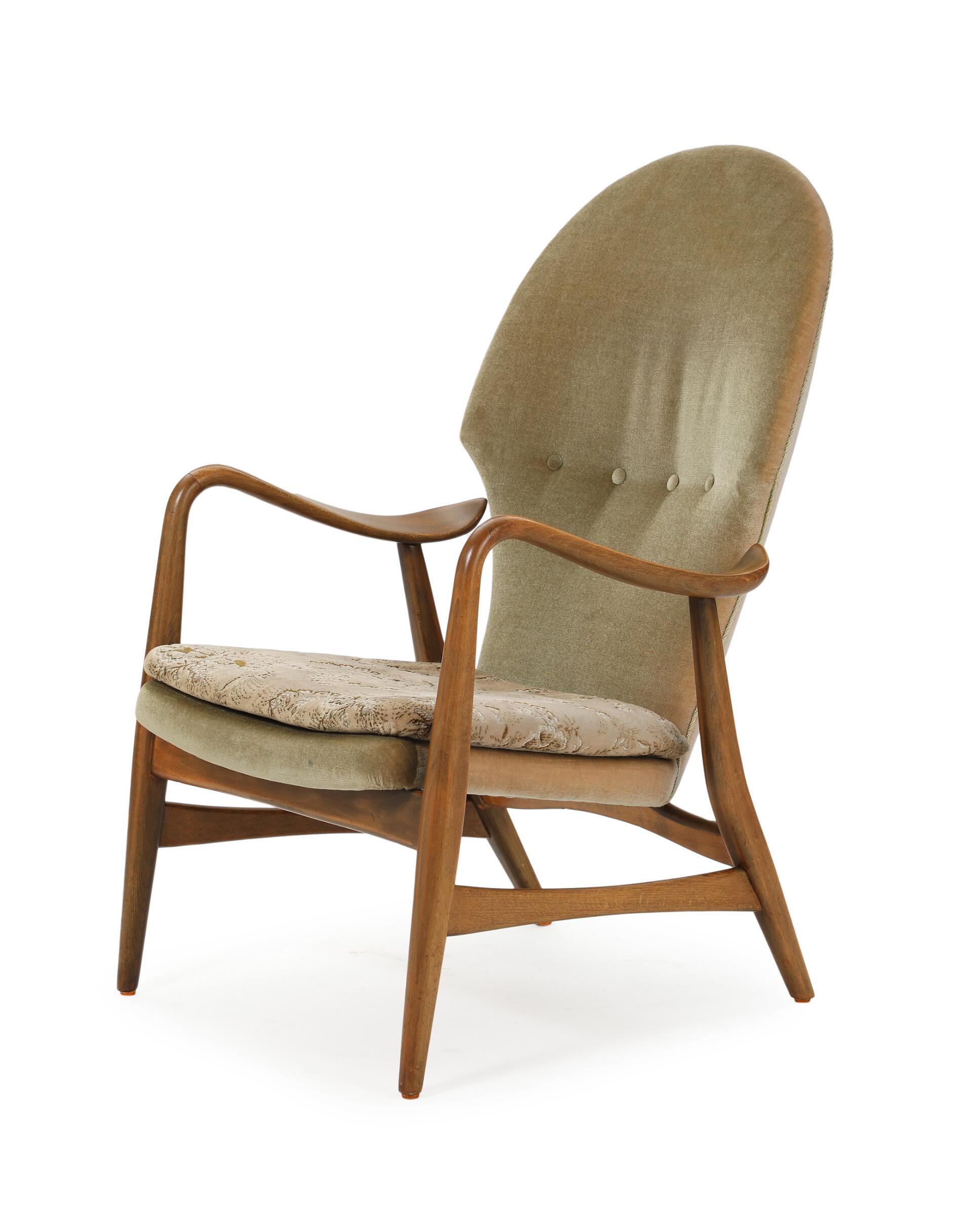 Mid-Century Modern Lounge Chair by J. Carlsens Mobelfabrik.  For Sale