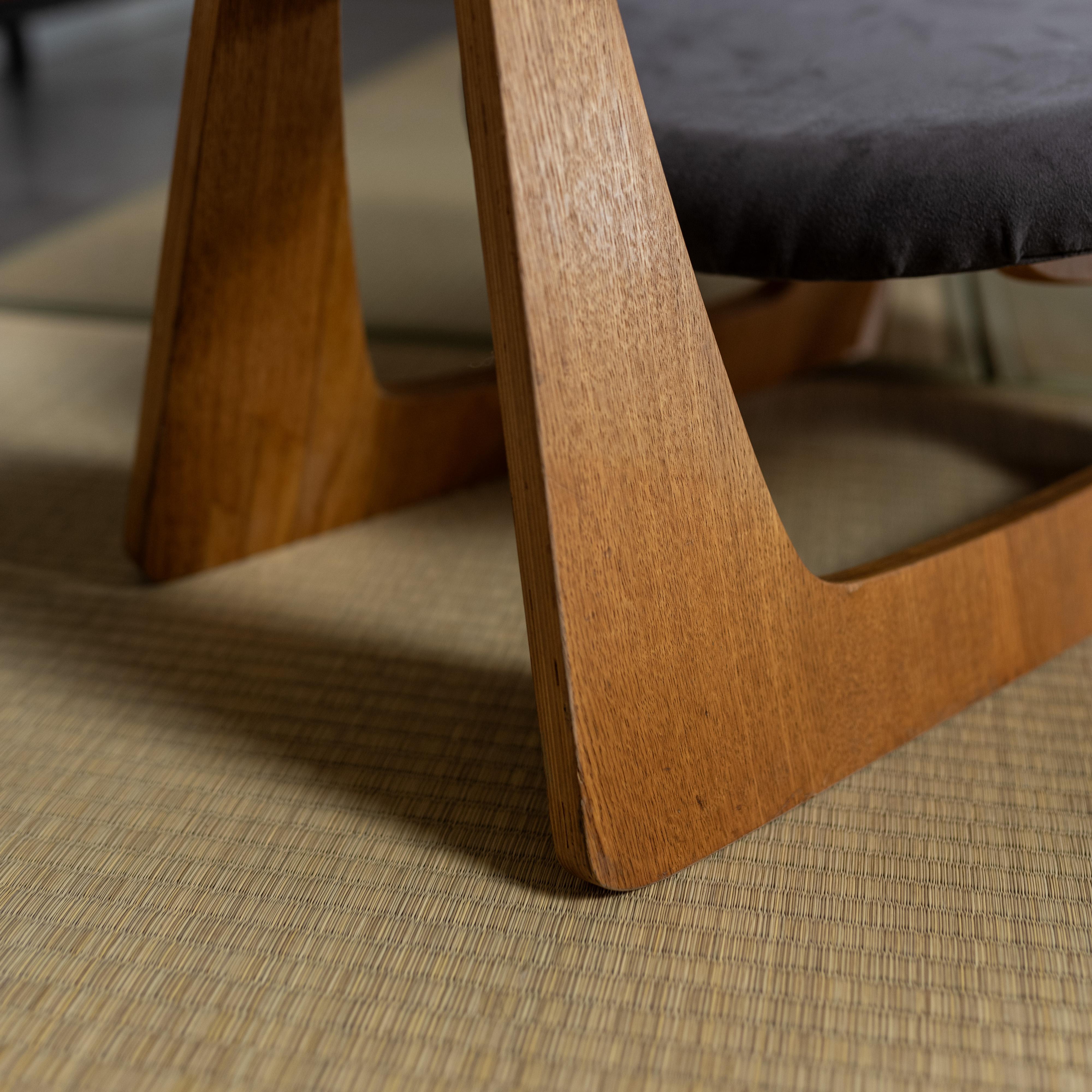 Lounge Chair, by Junzo Sakakura and  Daisaku Cho, Japan 1960s 1