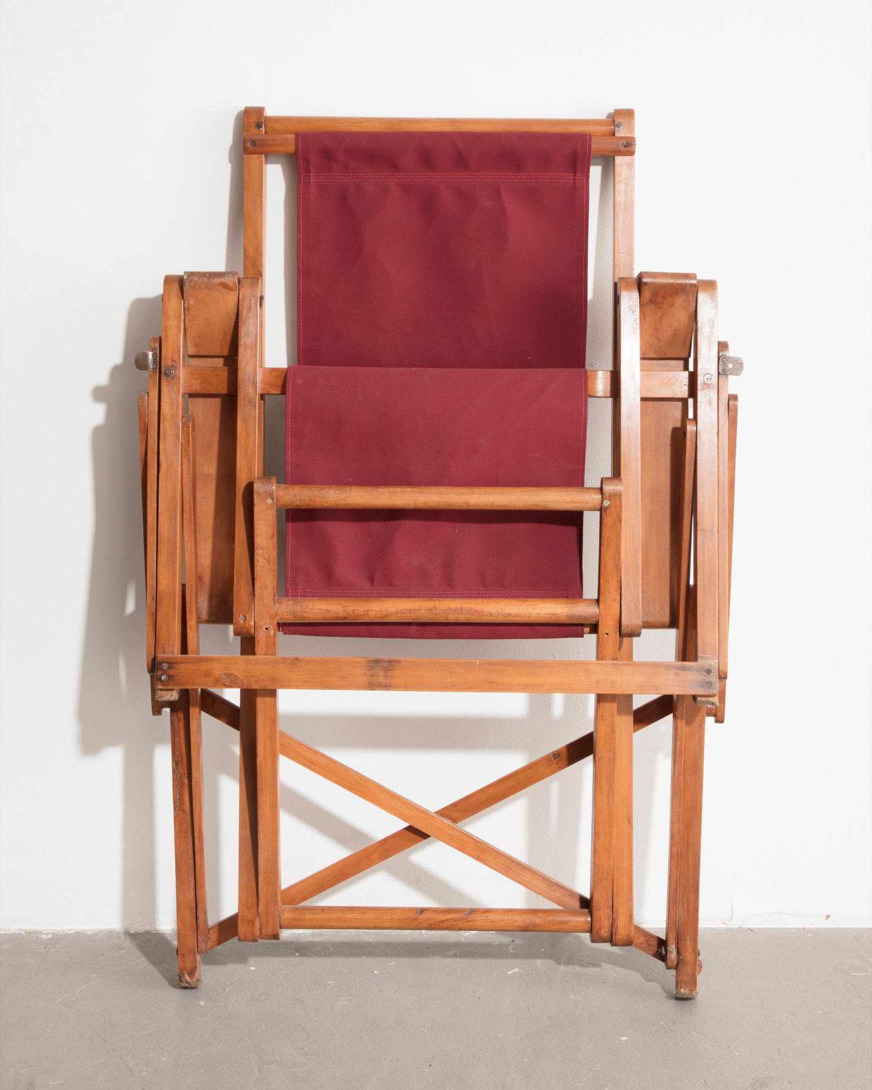 Lounge Chair by Lucio Costa In Good Condition For Sale In New York, NY