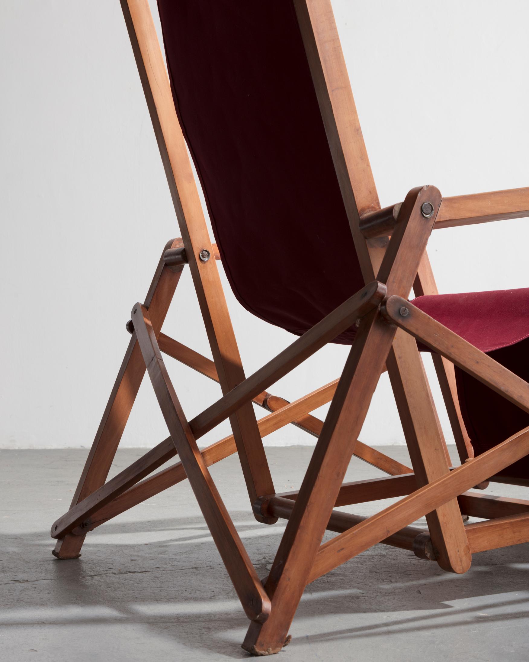 Mid-20th Century Lounge Chair by Lucio Costa For Sale