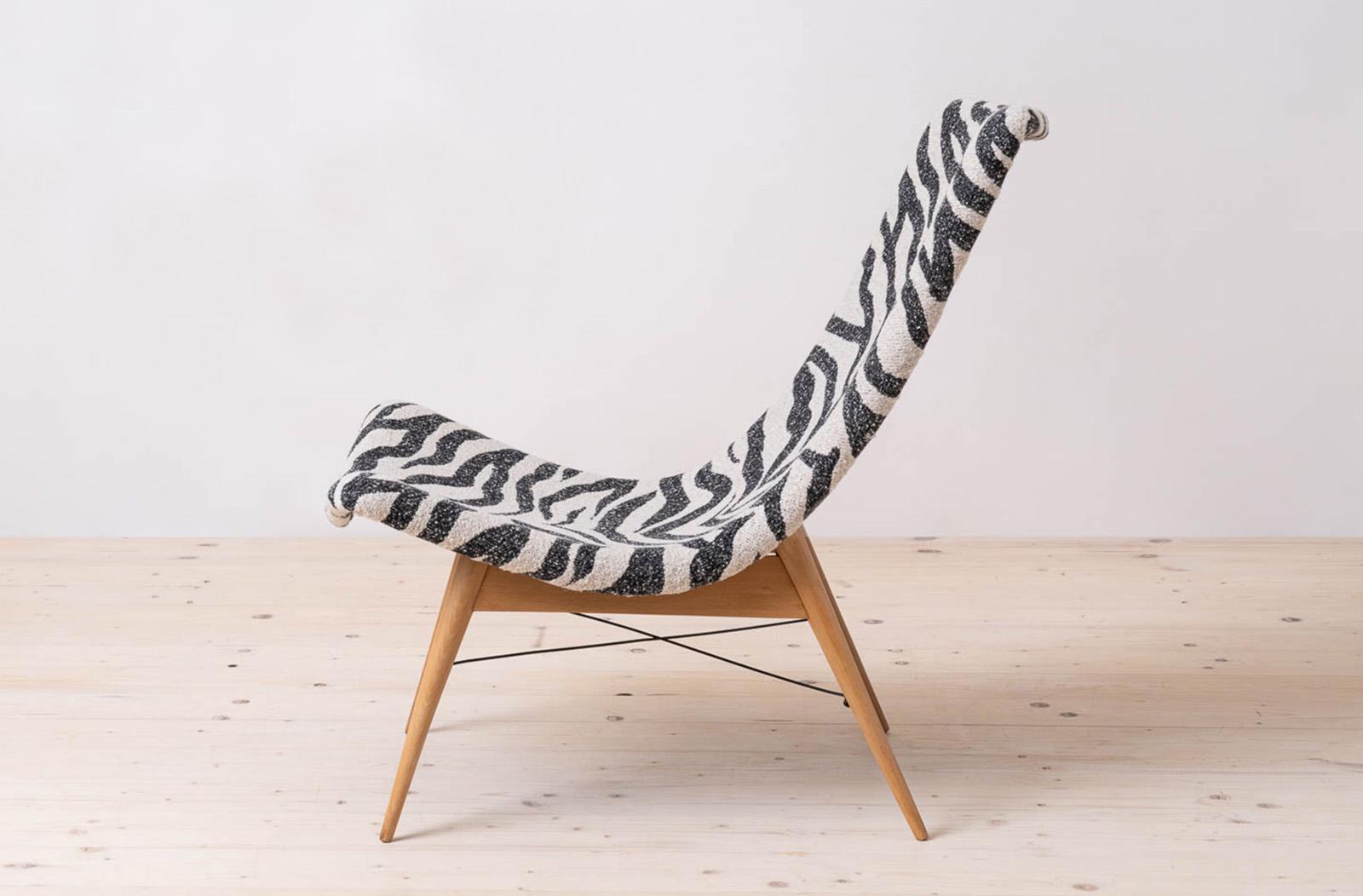 Mid-Century Modern Lounge Chair by Miroslav Navratil, 1959, Reupholstered in Kvadrat Fabric For Sale