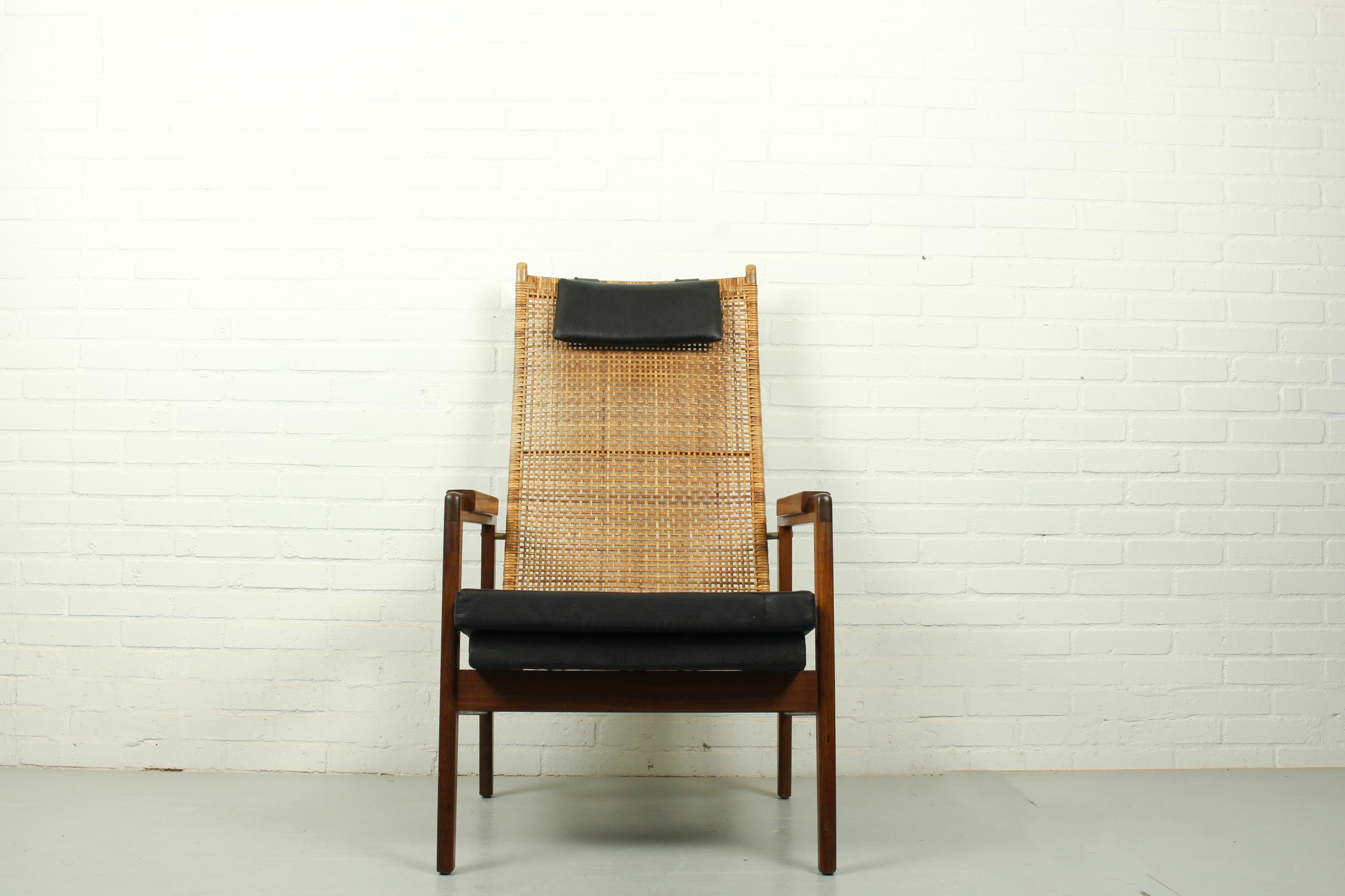 Lounge Chair by P. J. Muntendam for Gebroeders Jonkers Noordwolde, 1960s In Fair Condition In Appeltern, Gelderland