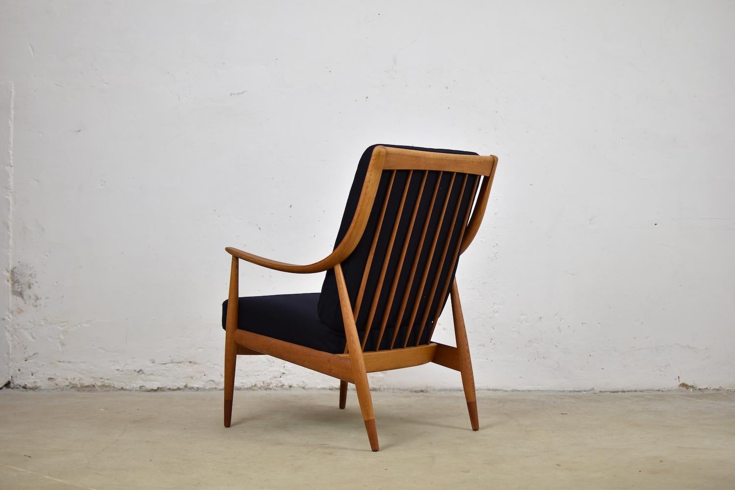 Scandinavian Modern Lounge Chair by Peter Hvidt and Orla Mølgaard Nielsen, Denmark, 1953