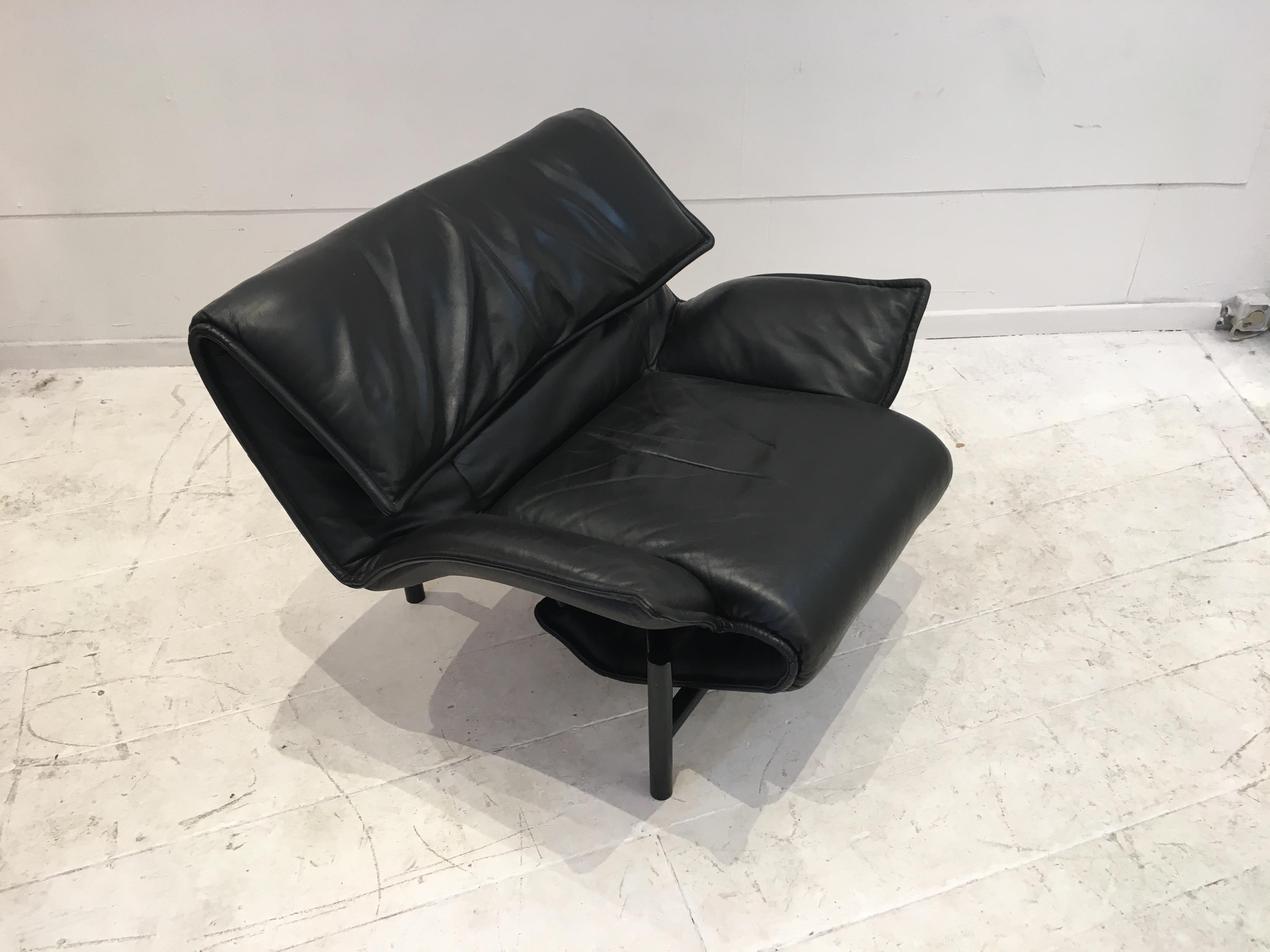 Lounge Chair by Vico Magistretti for Cassina For Sale 3