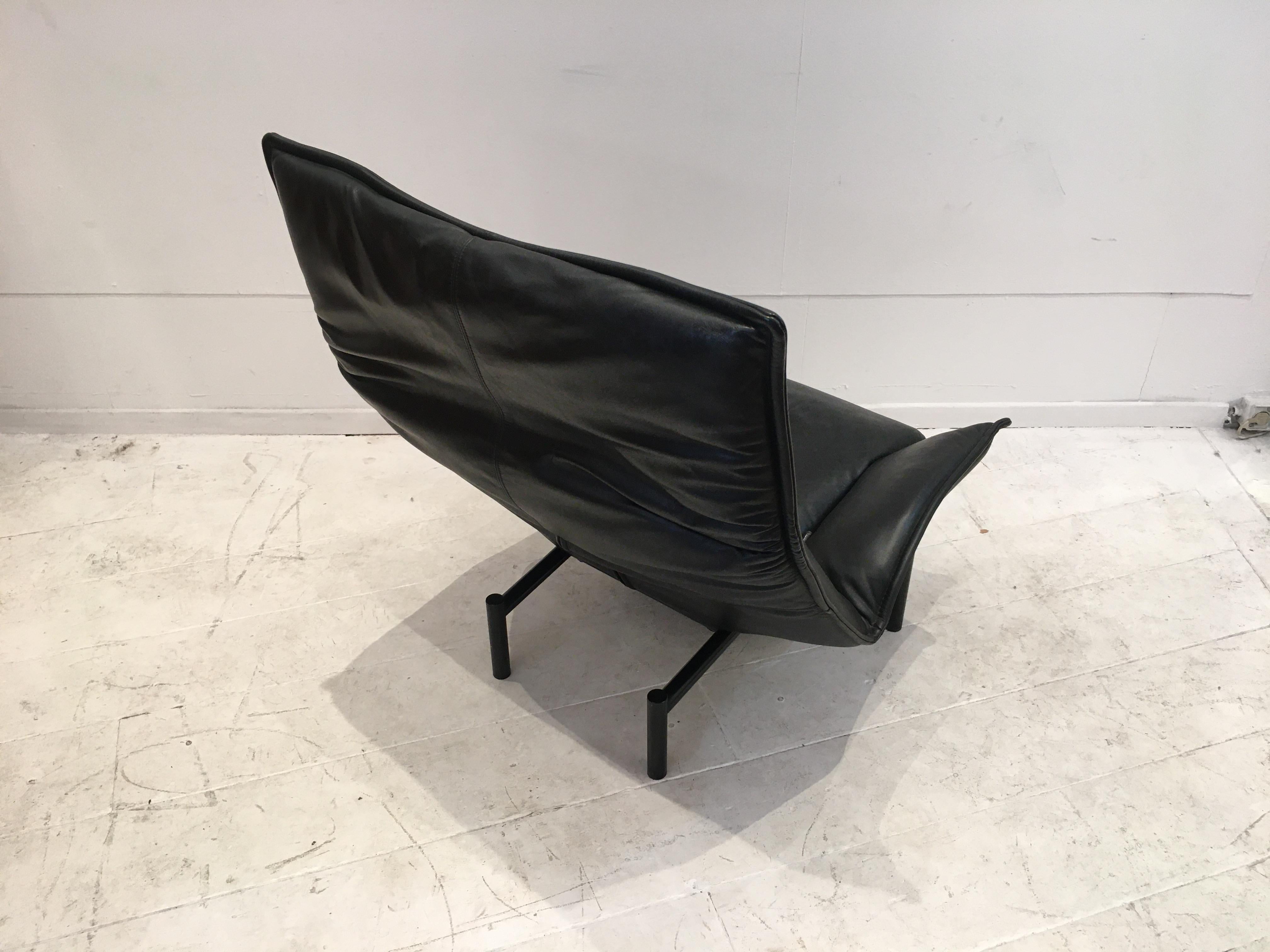 Lounge Chair by Vico Magistretti for Cassina In Good Condition For Sale In Brussels, BE