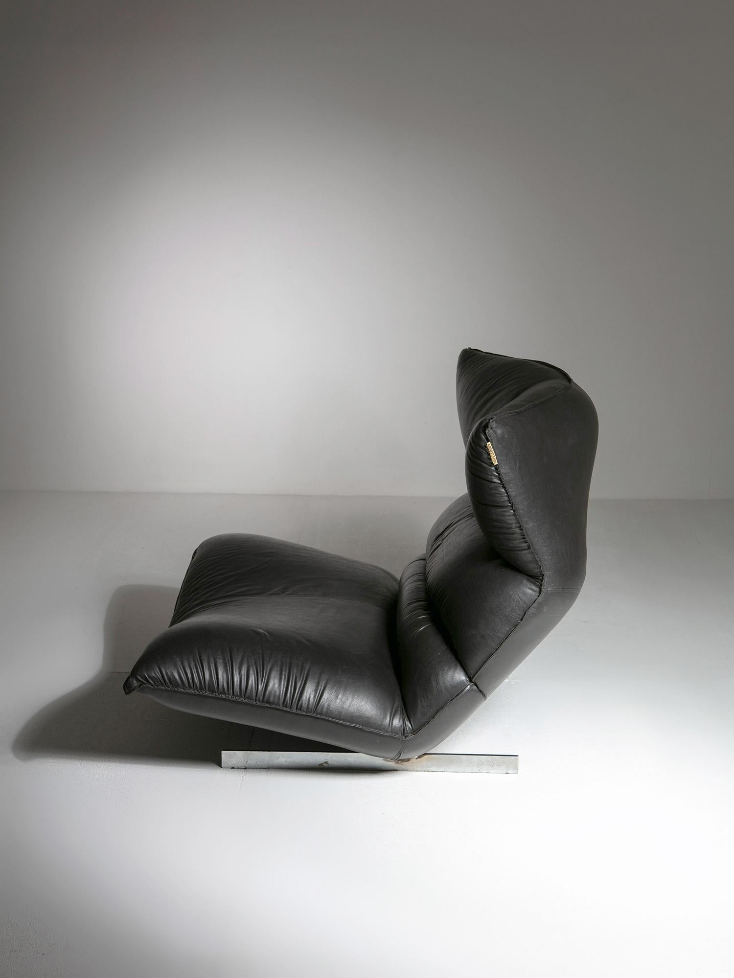 Rare lounge chair by Vittorio Varo 
Large leather covered cushion supported by metal frame.