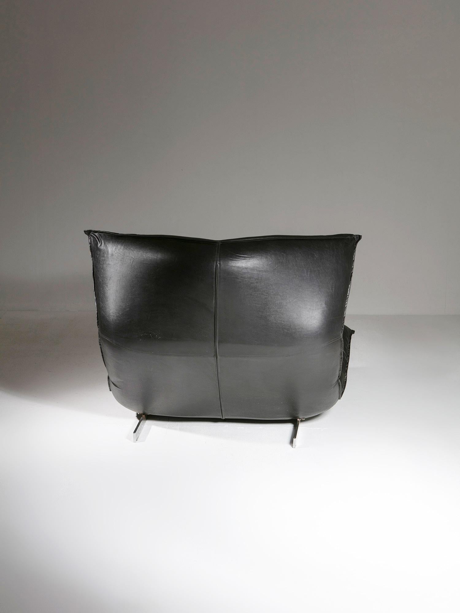 Italian Modern Leather Lounge Chair 