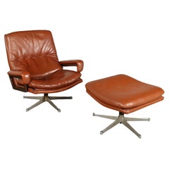 Lounge Chair con Pouf Anni 60, marrone