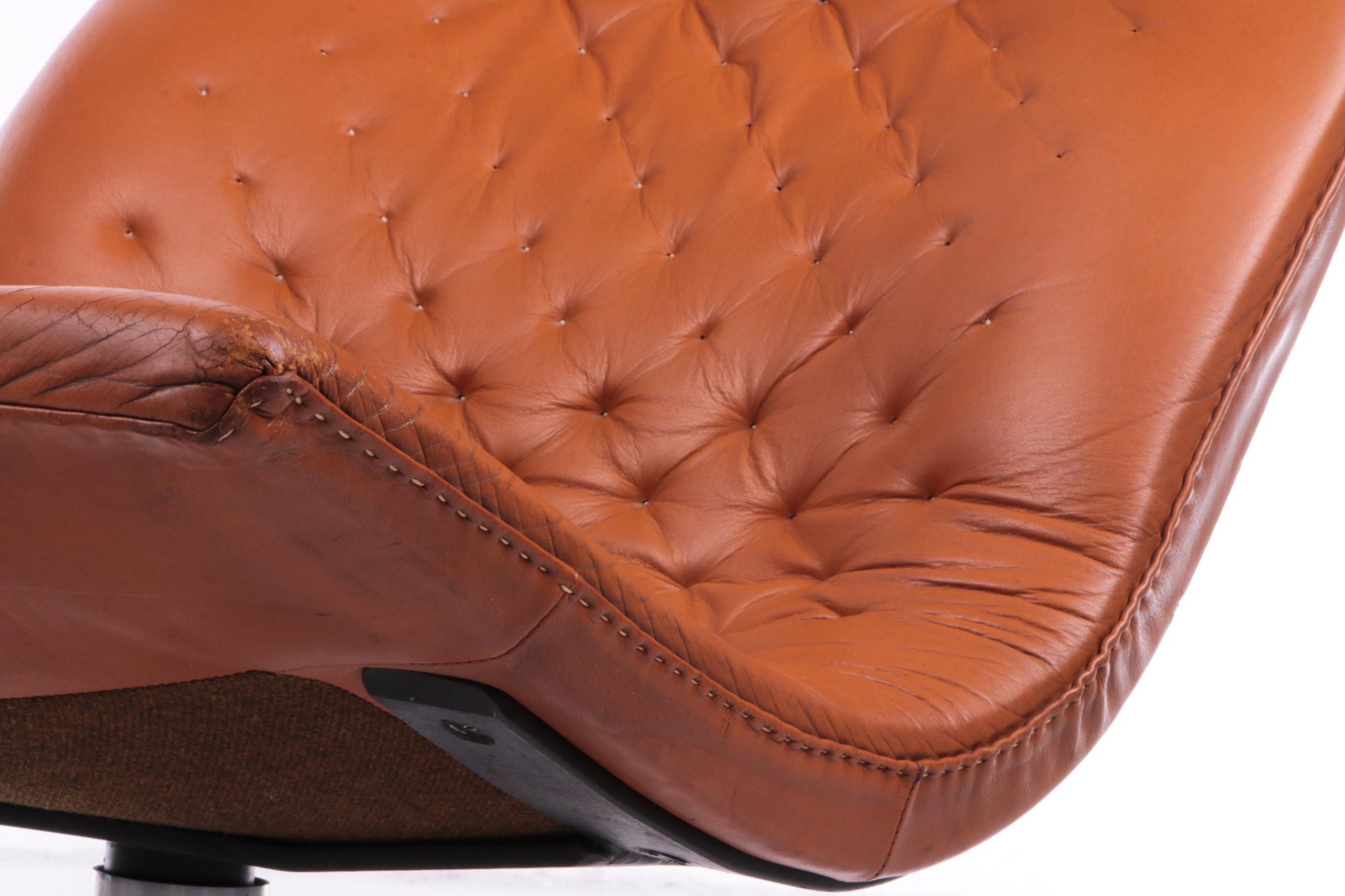 Lounge Chair De Sede Model DS-51 Cognac Color Leather Switzerland For Sale 4