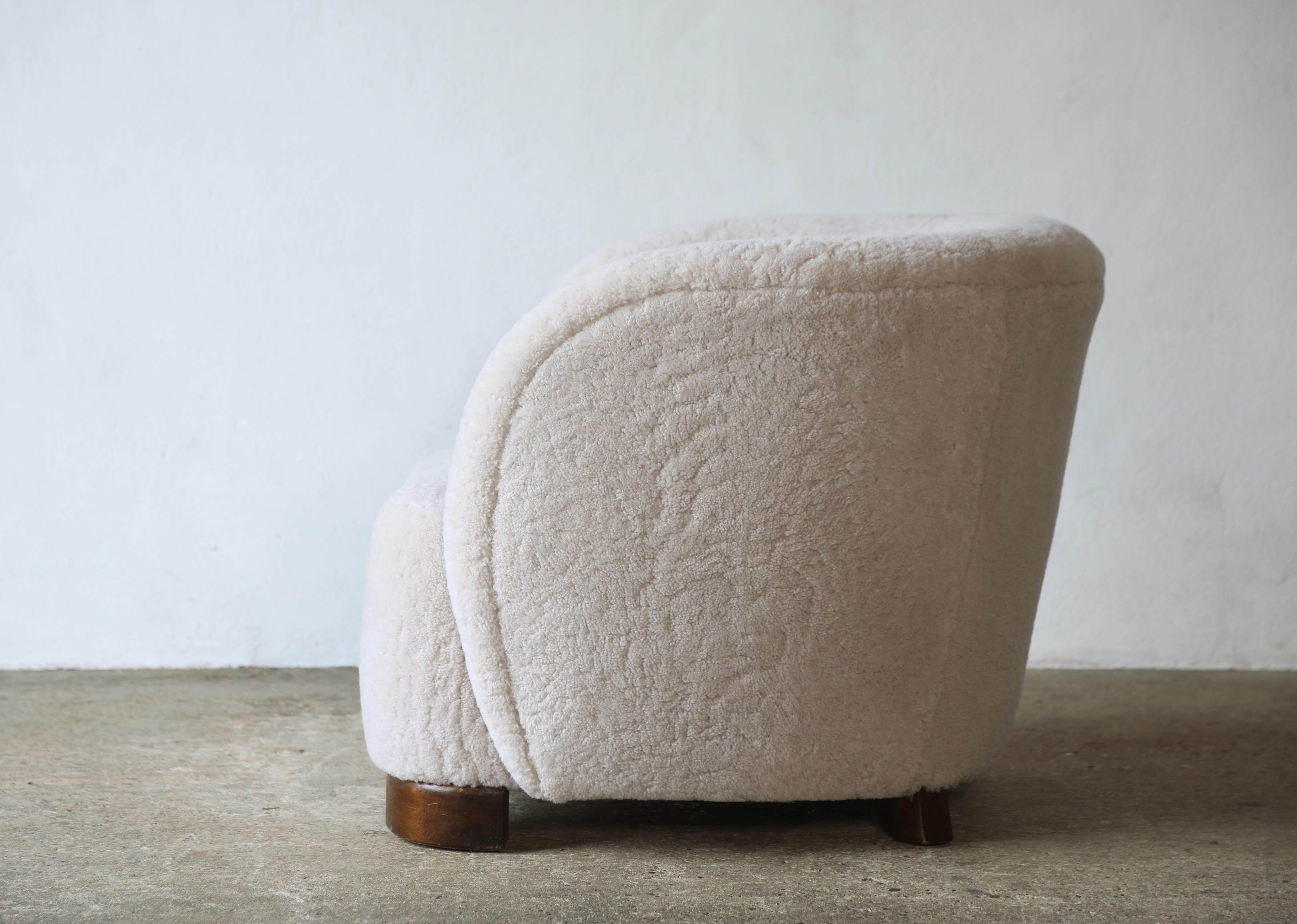 Alpaca Lounge Chair, Denmark, 1940s, Newly Upholstered in Sheepskin For Sale