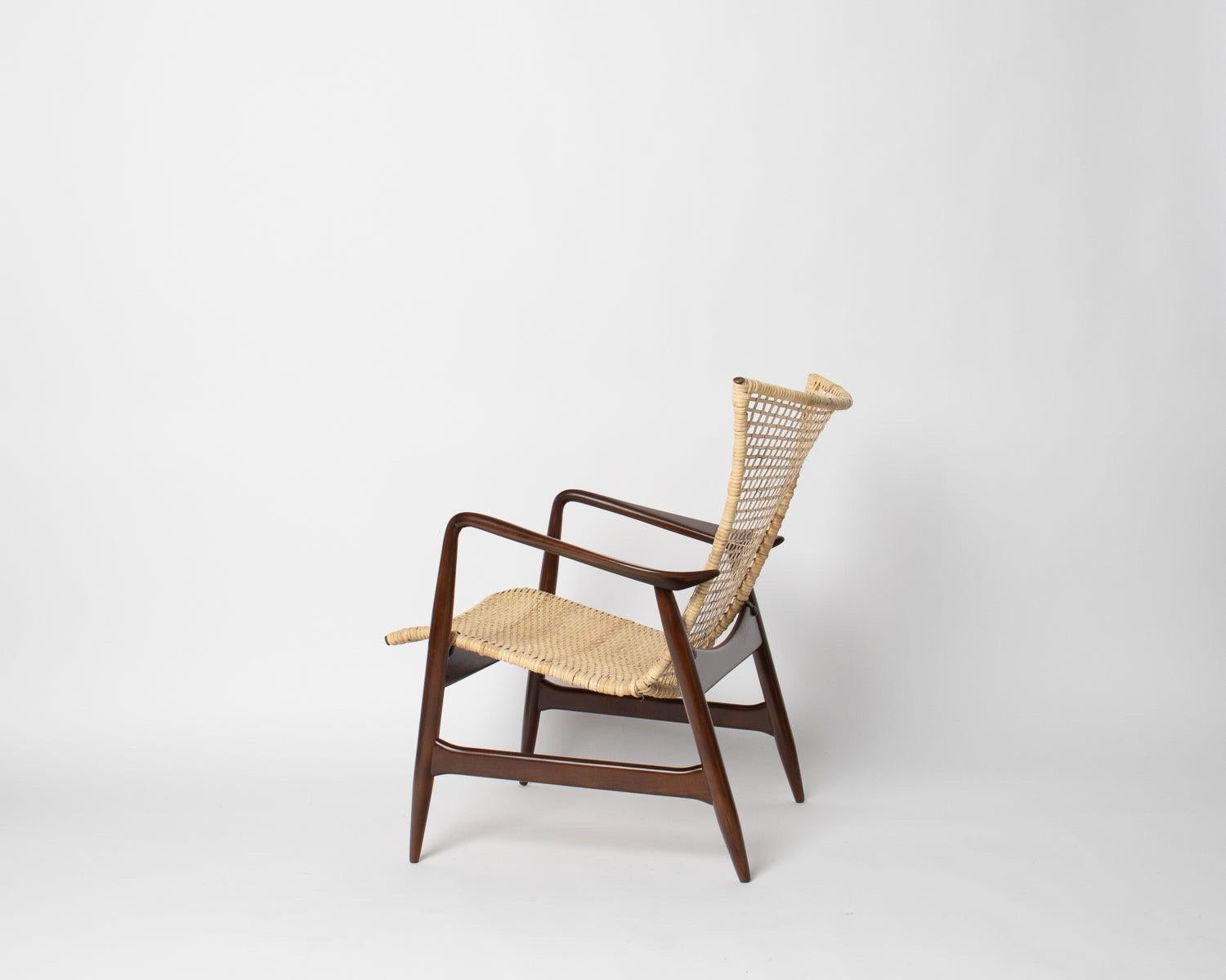 Lounge Chair entworfen von Ib Kofod-Larsen . (Mitte des 20. Jahrhunderts) im Angebot