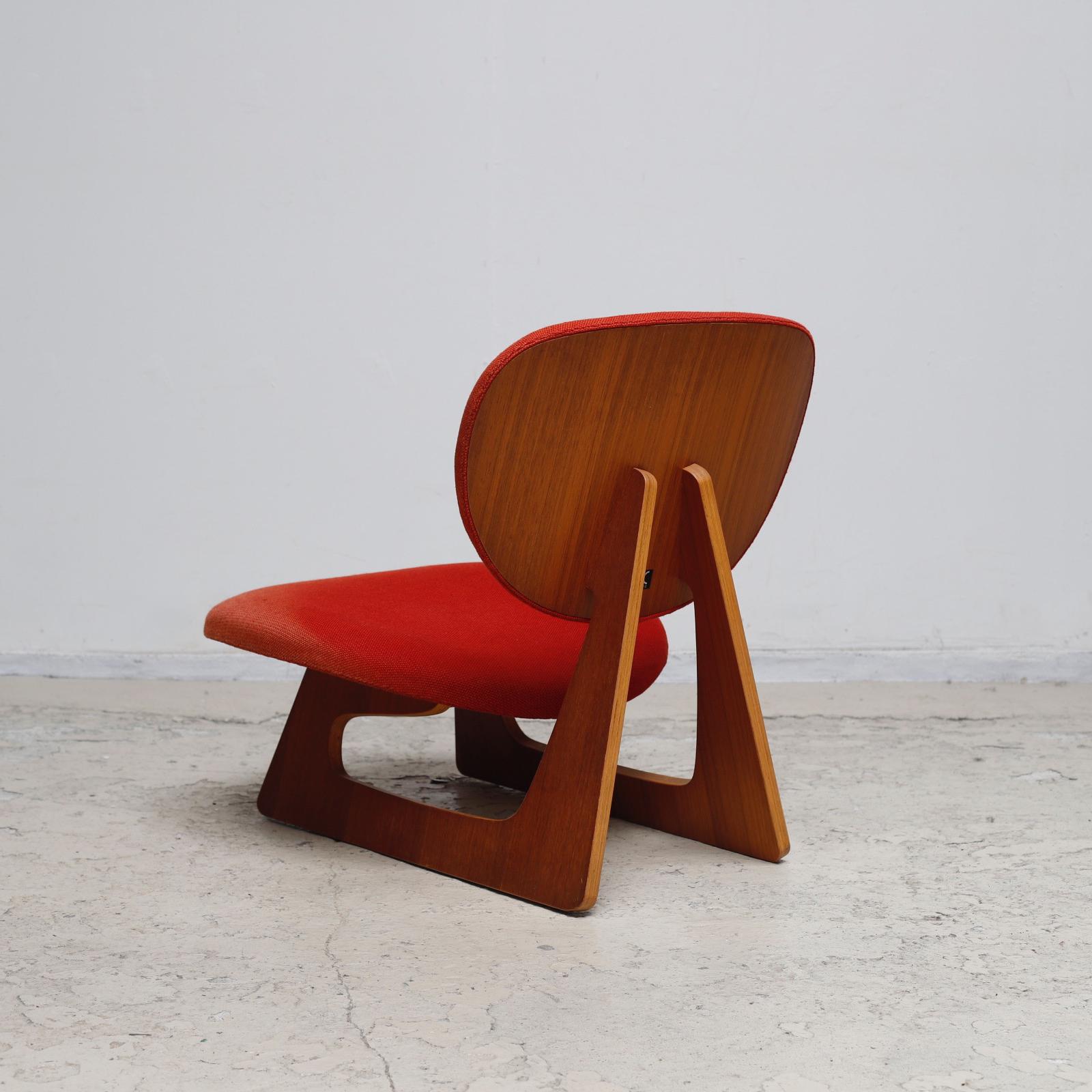 Lounge Chair Designed by Junzo Sakakura Manufactured by Tendo Mokko, 1970s In Good Condition In Edogawa-ku Tokyo, JP