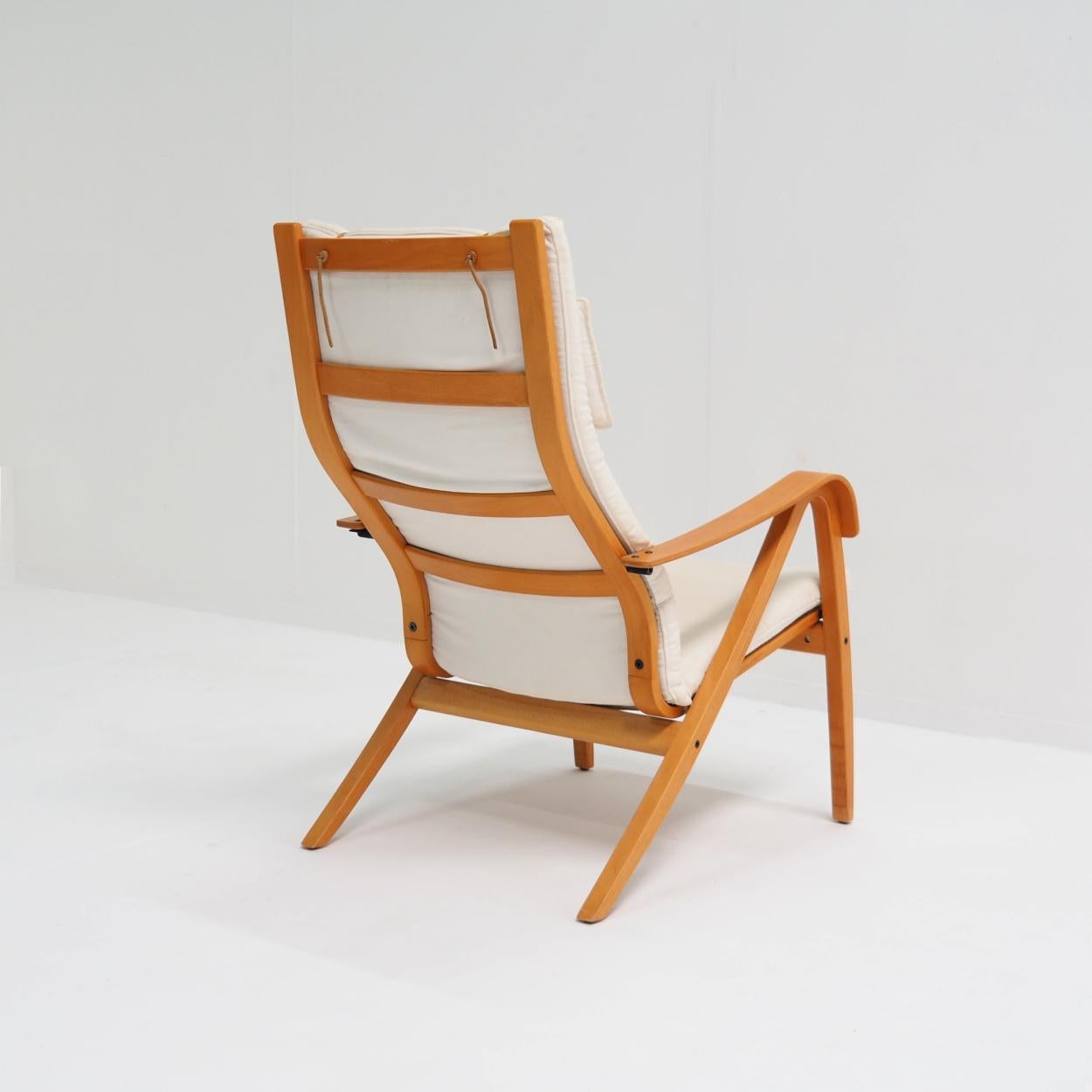 Late 20th Century Lounge Chair designed by the Finnish Designer Simo Heikillä For Sale