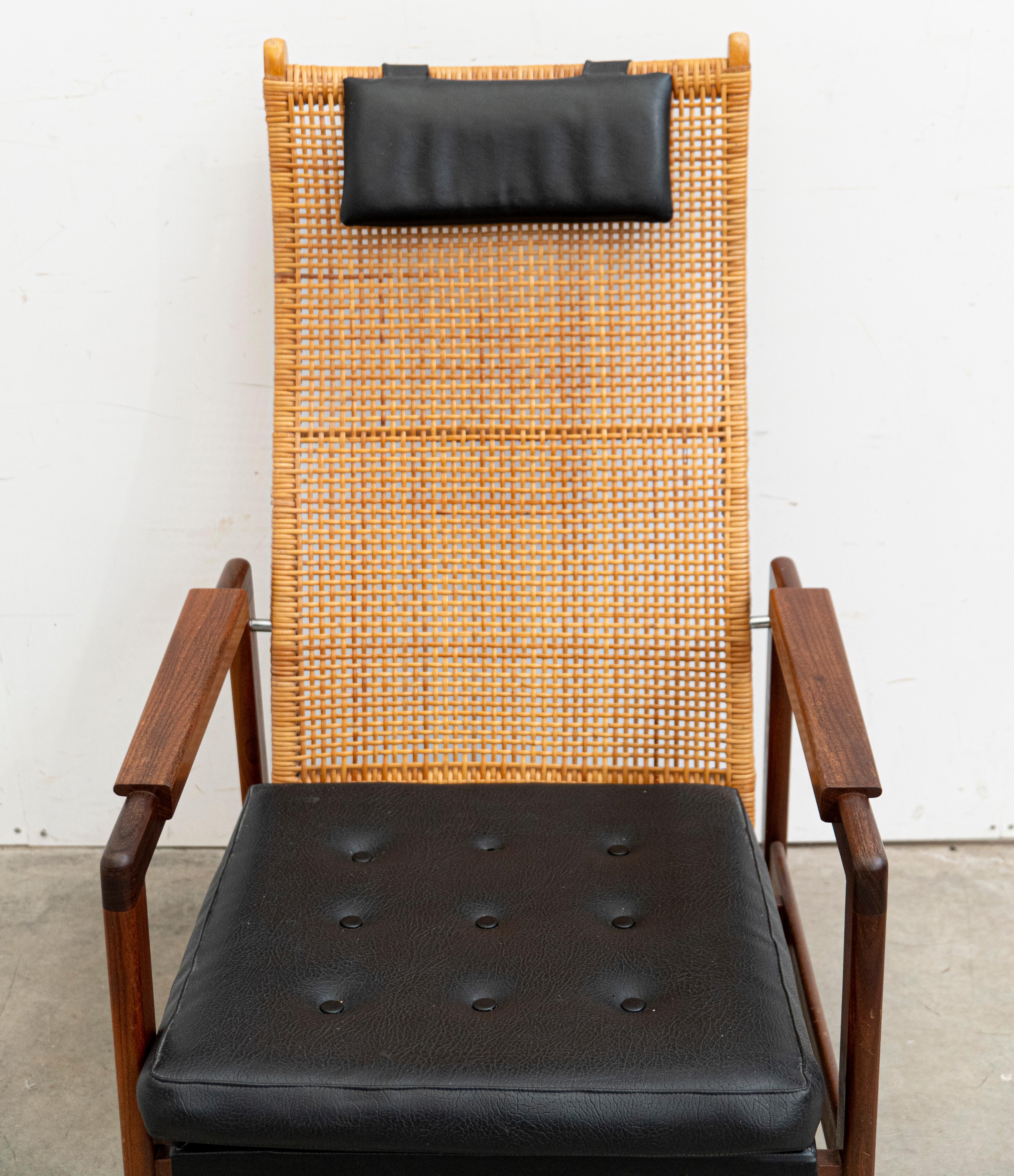 Dutch Lounge Chair door P. Muntendam voor Gebroeders Jonkers, 1960s For Sale