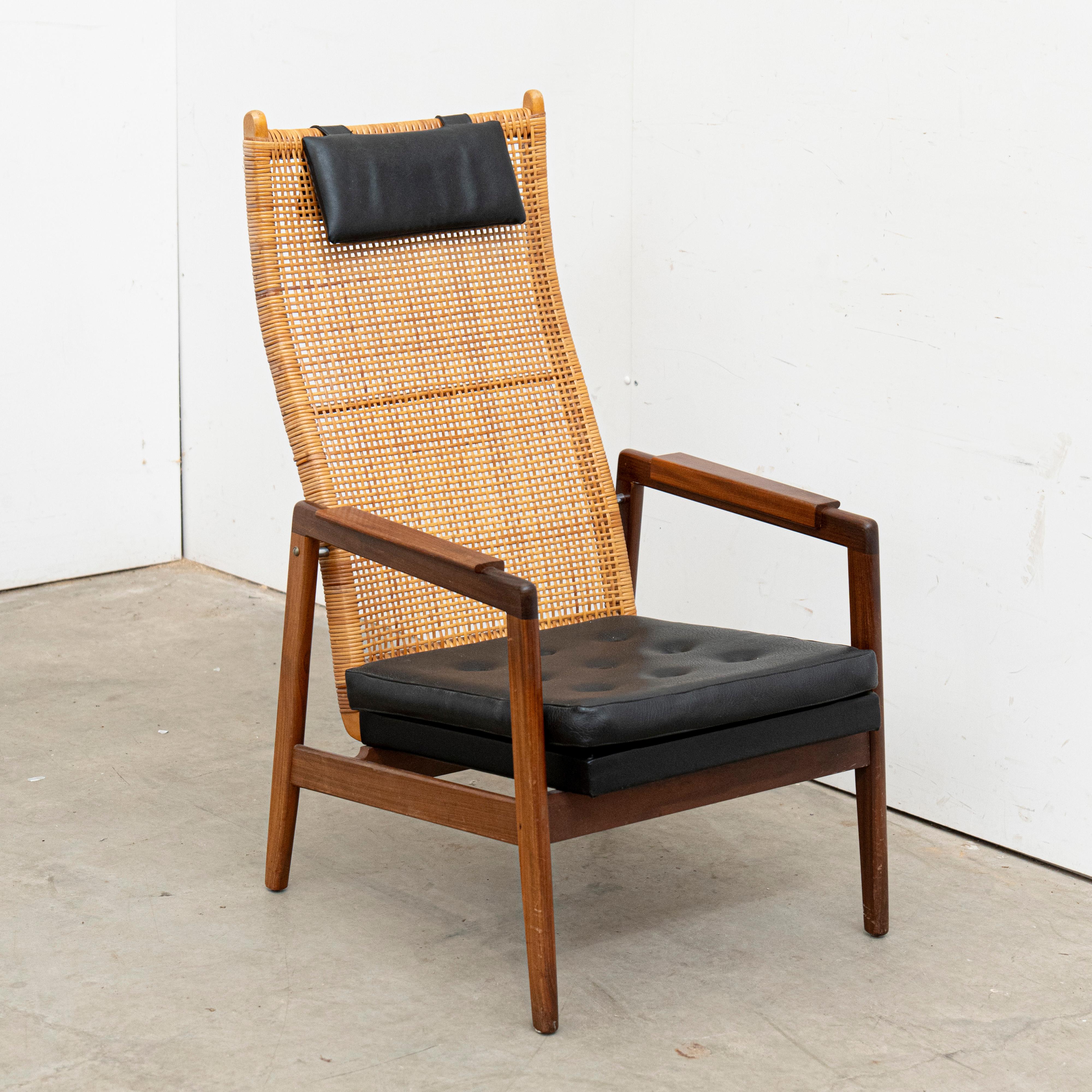 Mid-20th Century Lounge Chair door P. Muntendam voor Gebroeders Jonkers, 1960s For Sale