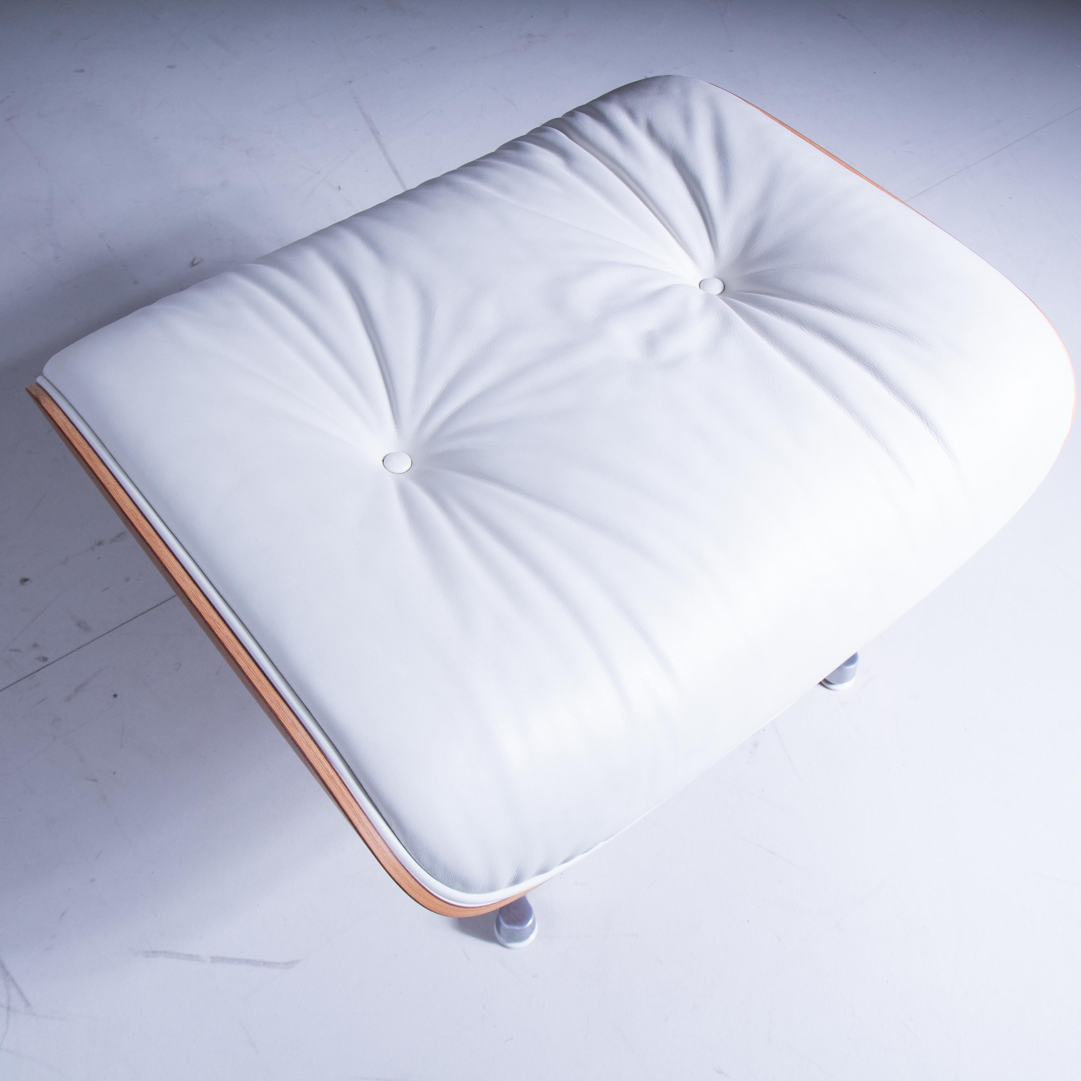 Chaise longue et pouf, Charles et Ray Eames, prod. Vitra, 1950 en vente 8