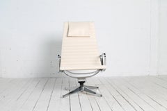 Lounge Chair EA 124 by Charles & Ray Eames for Herman Miller