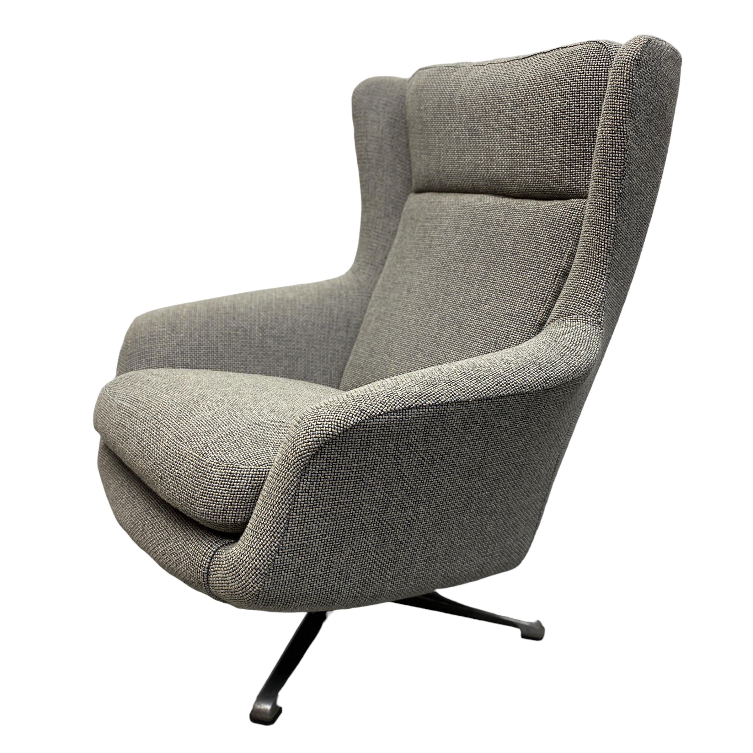 Mid-20th Century Lounge Chair & Footstool Finland Peem