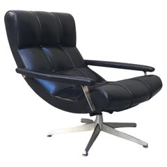Swivel and Adjustable Vinyl Lounge Chair - Tecnosalotto - Italy - 1970s