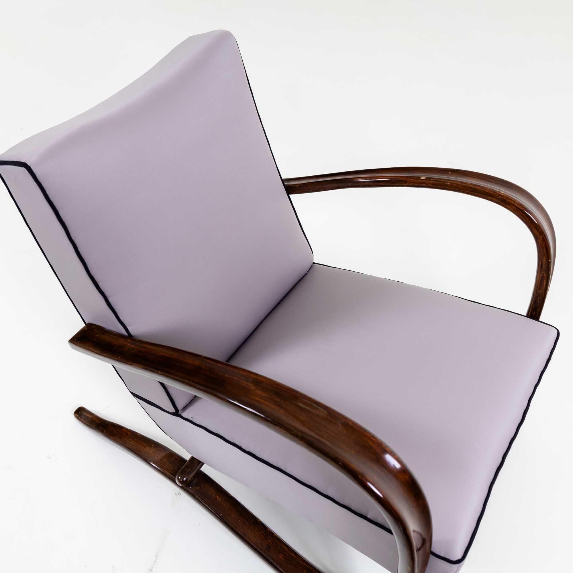Lounge Chair H-269 by Jindřich Halabala, Czech Republic 1930s In Excellent Condition For Sale In Greding, DE