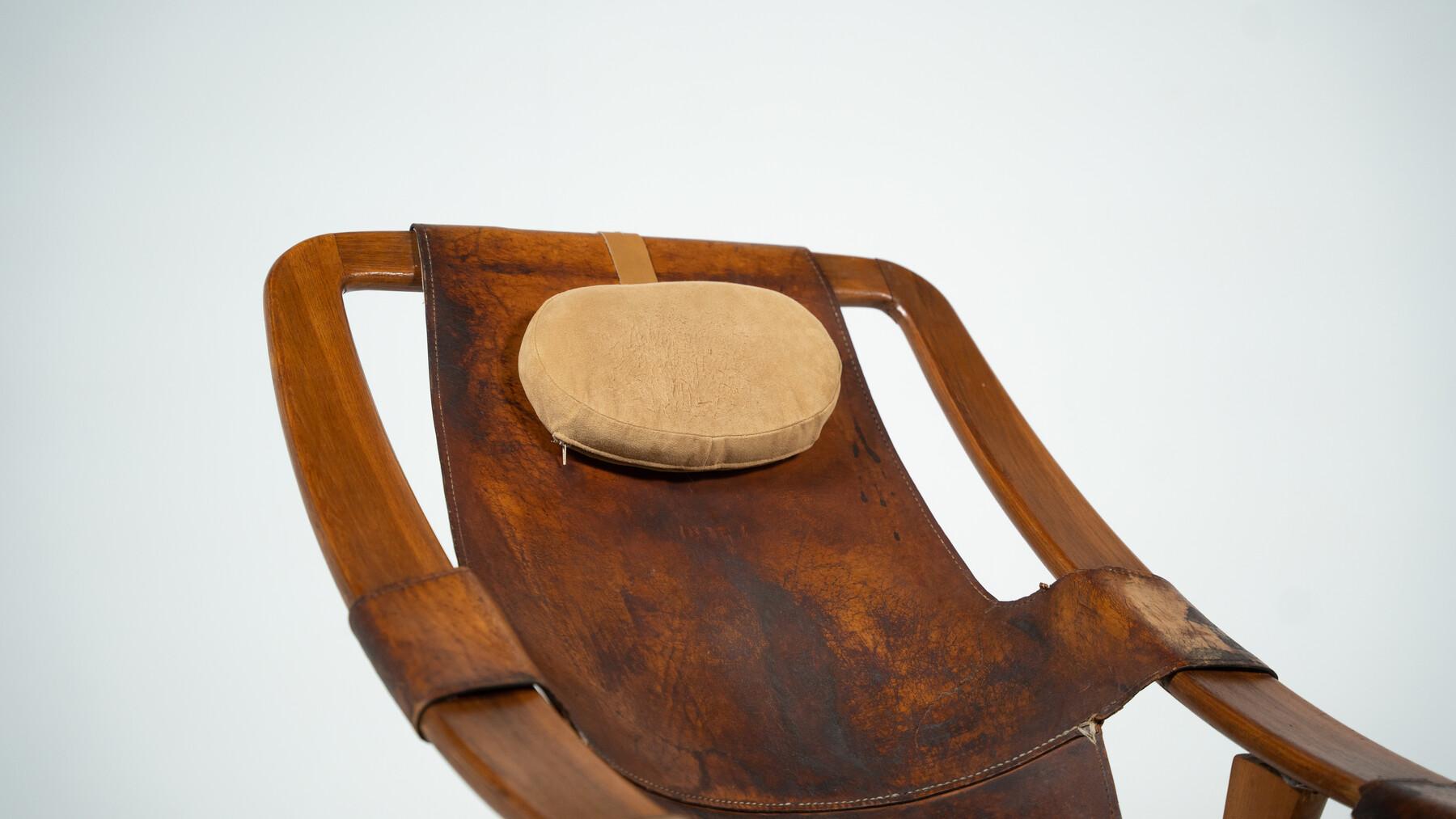 Norwegian Lounge Chair Holmenkollen by Arne Tidemand Ruud, Norway, 1960s For Sale