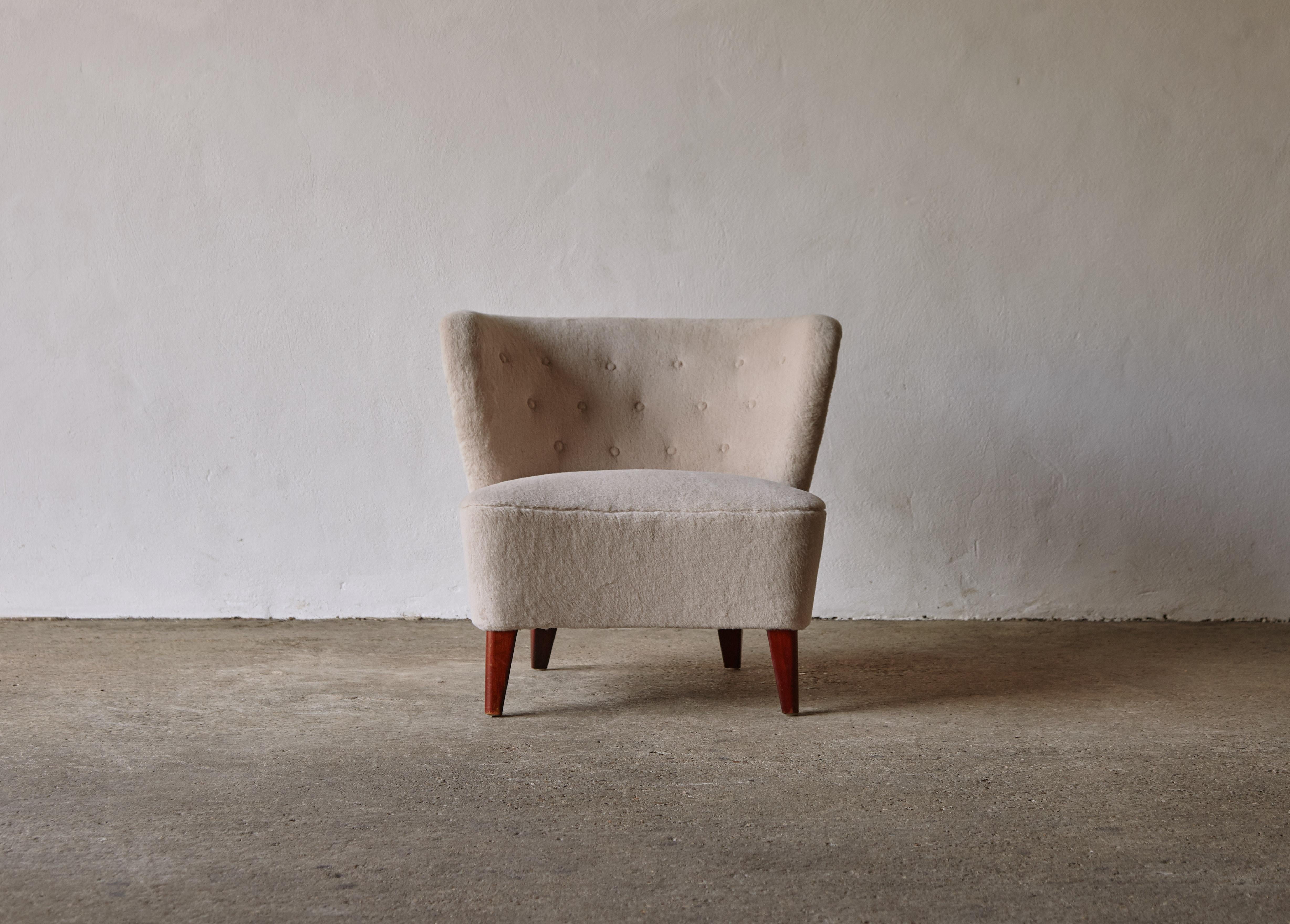 Lounge Chair in Alpaca by Gösta Jonsson, 1950s, Sweden 1