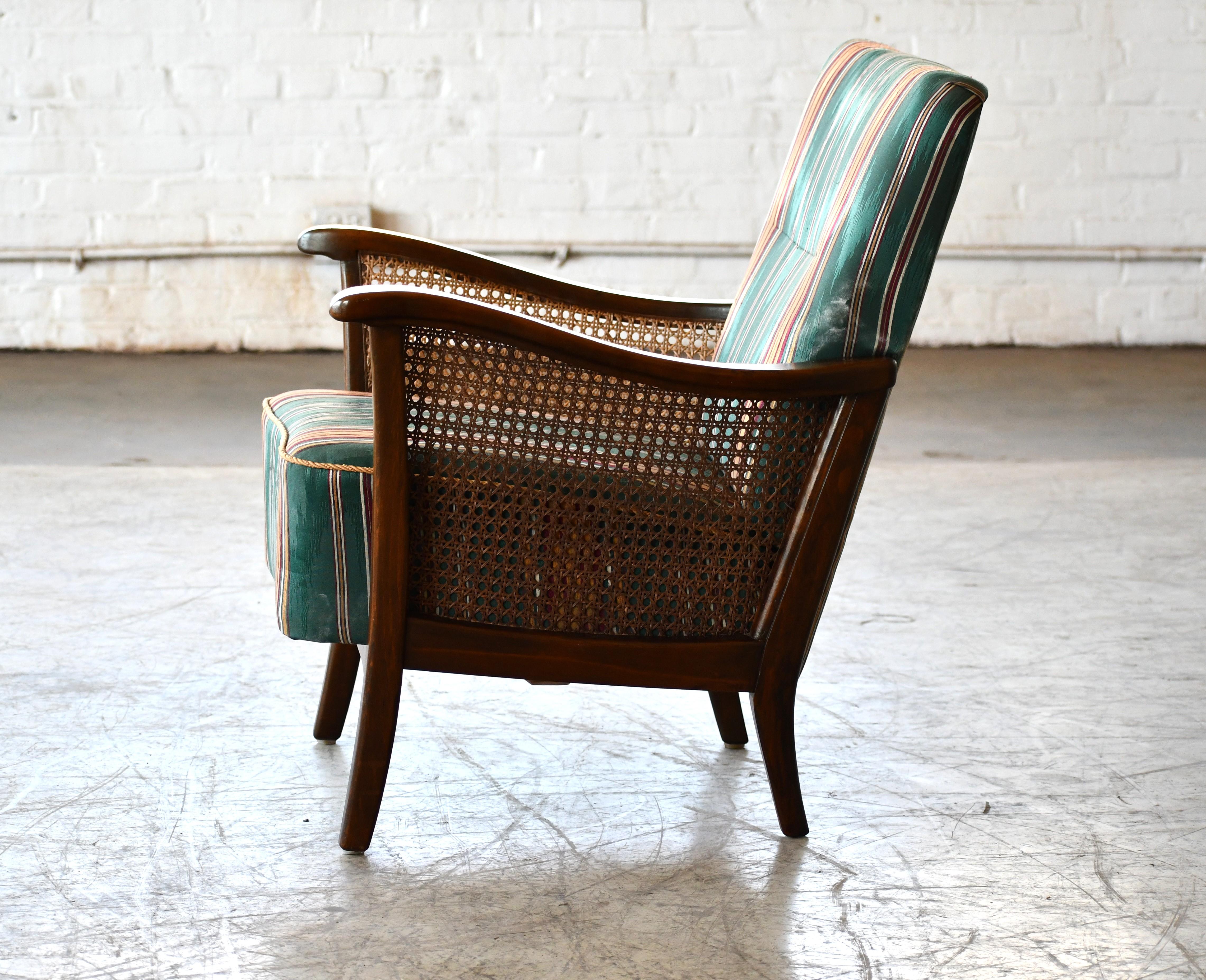 Mid-20th Century Lounge Chair in Beech and Woven Cane For Sale