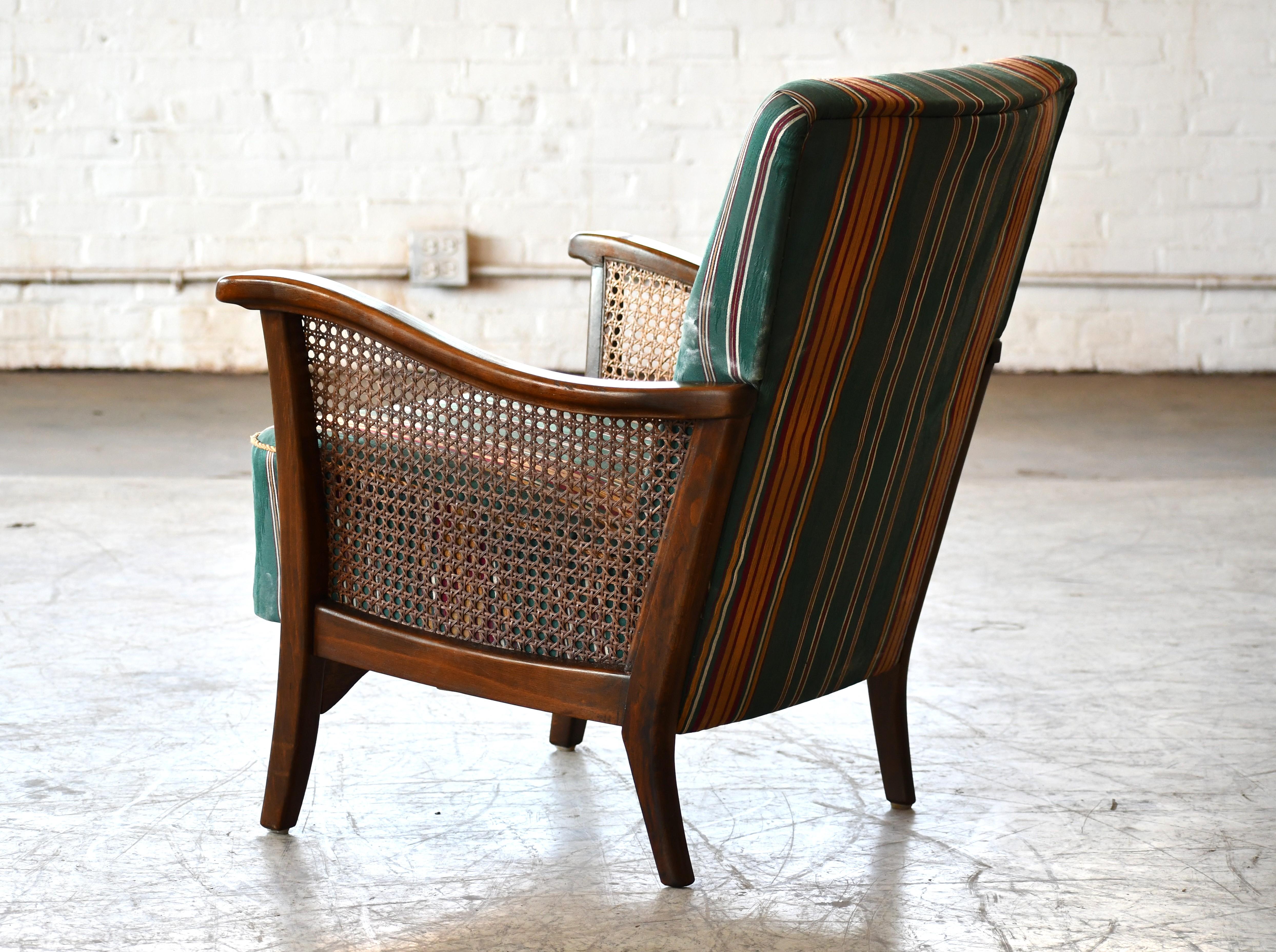 Lounge Chair in Beech and Woven Cane For Sale 1