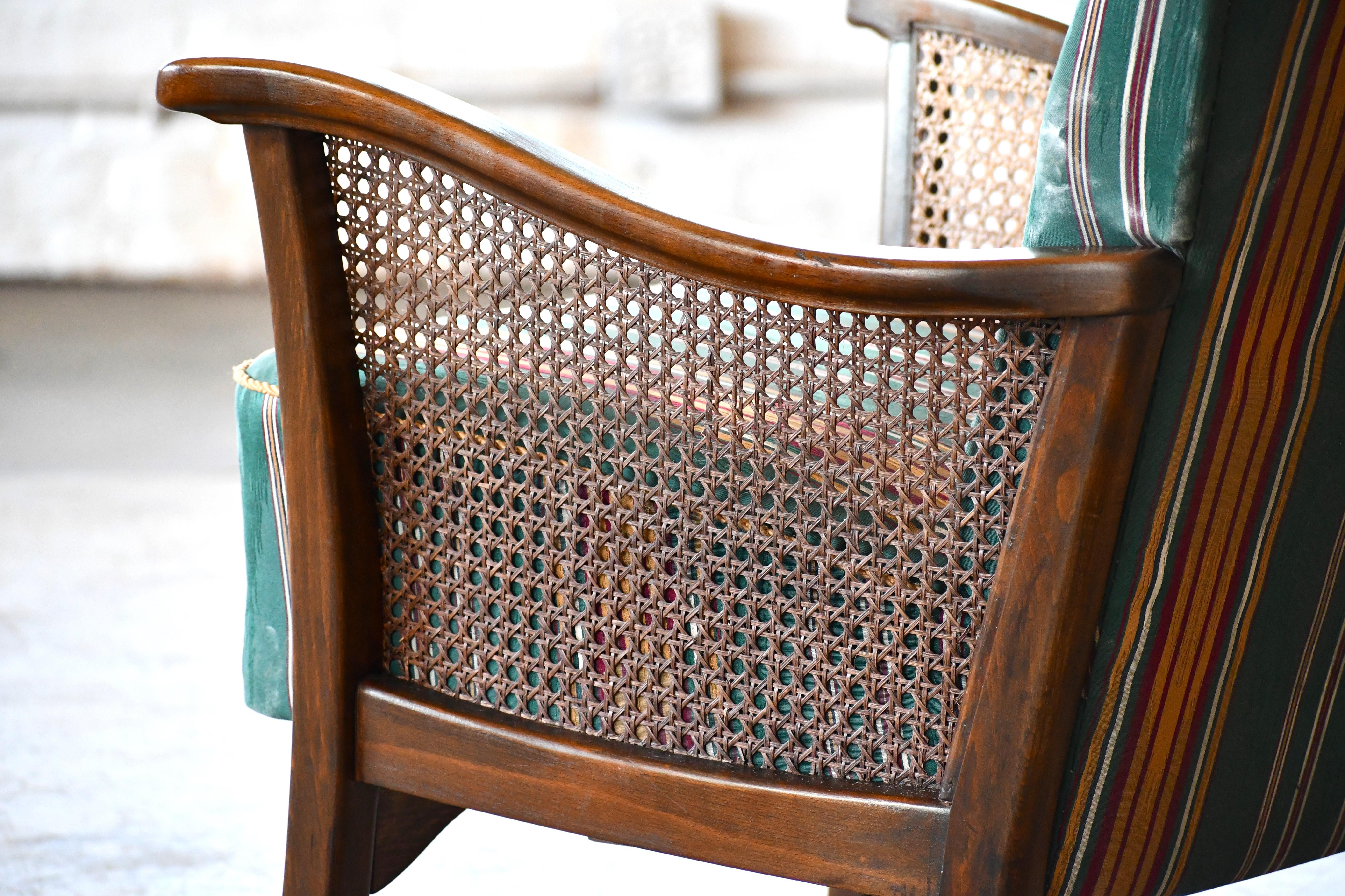 Lounge Chair in Beech and Woven Cane For Sale 2