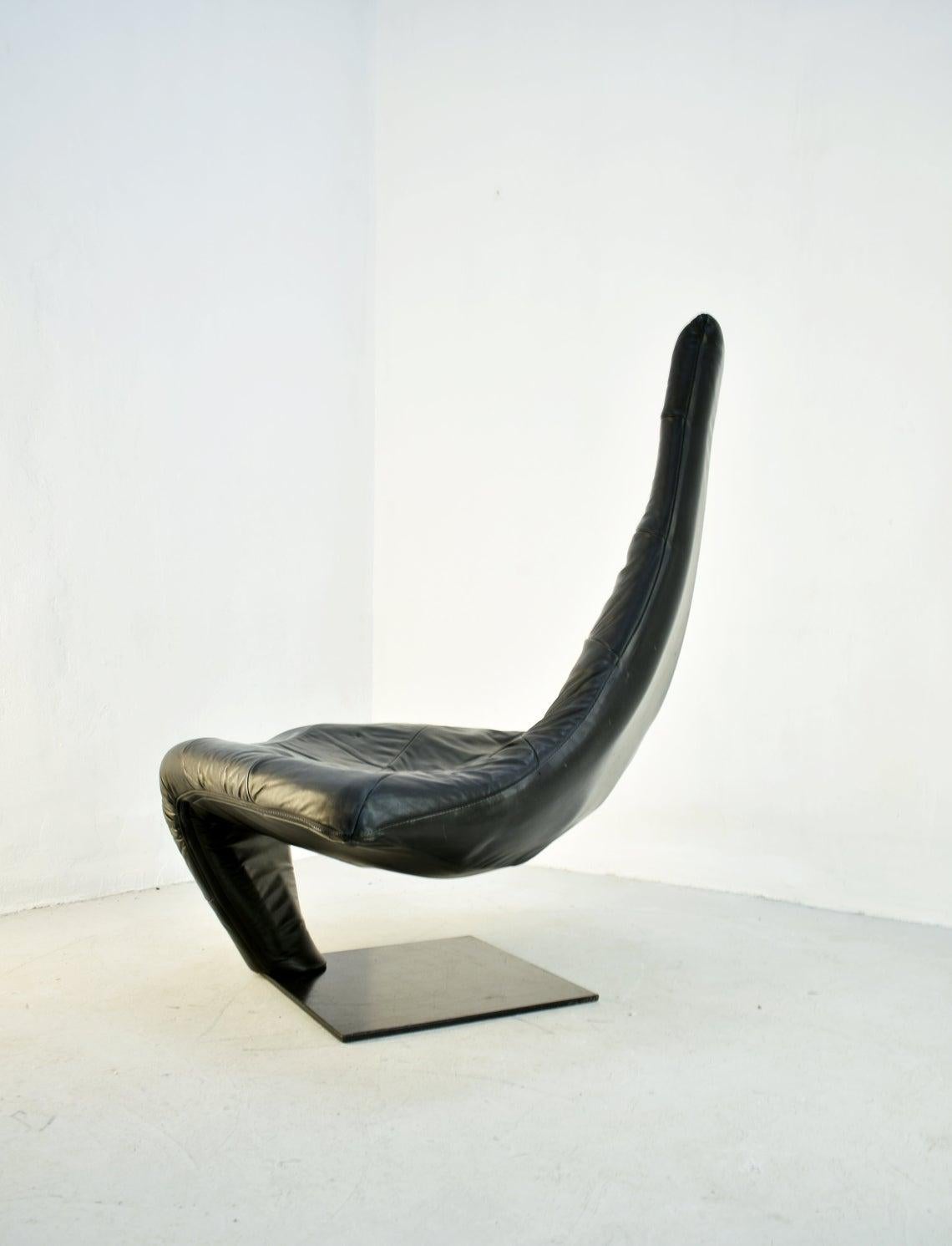 Lounge Chair in Black Leather, Model 'Turner' by Jack Crebolder for Harvink 1
