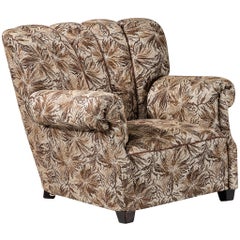 Sedia da salotto con rivestimento floreale marrone e beige