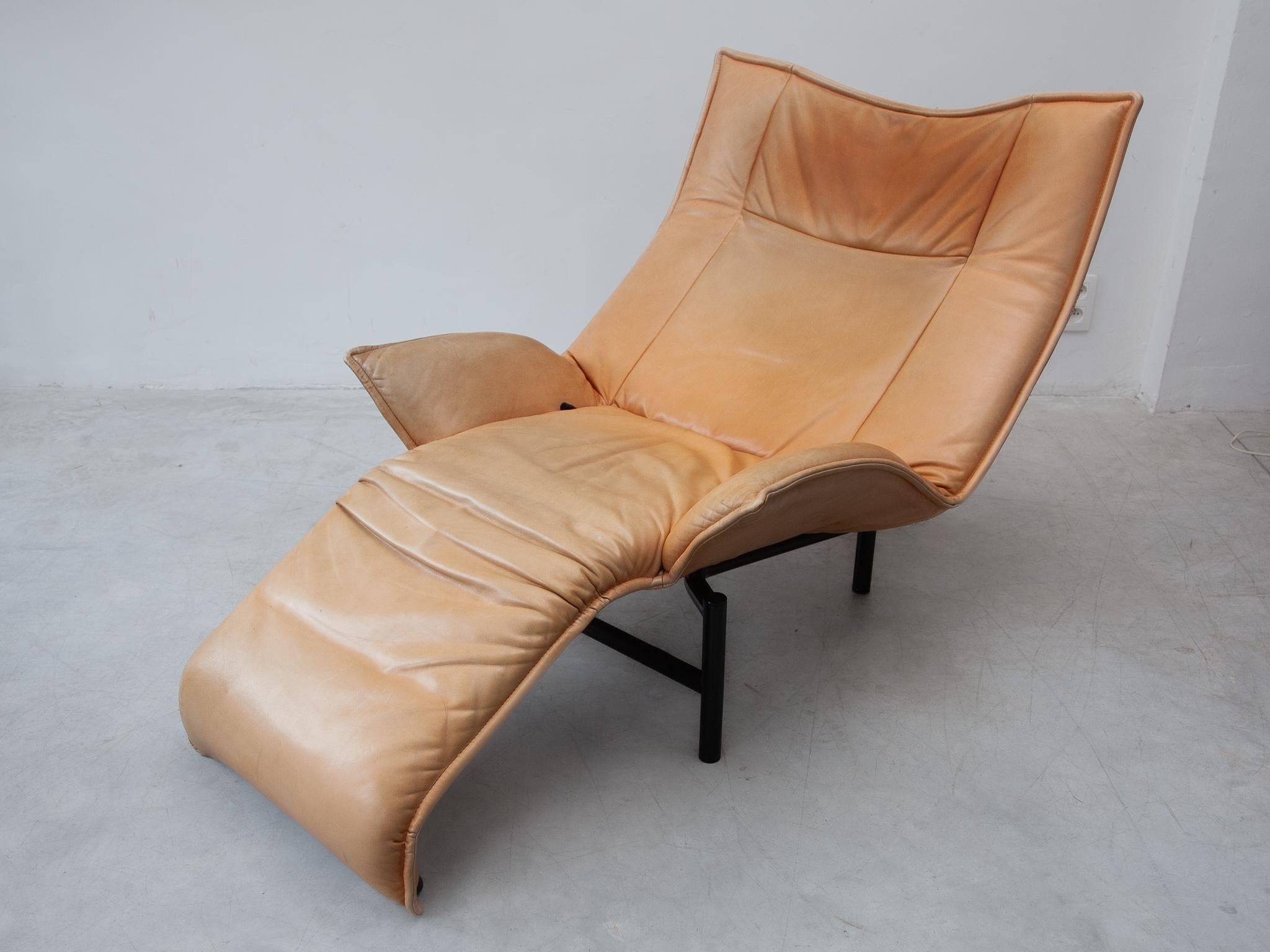 Lounge Chair in Camel Leather design by Vico Magistretti for Cassina, 1980 5