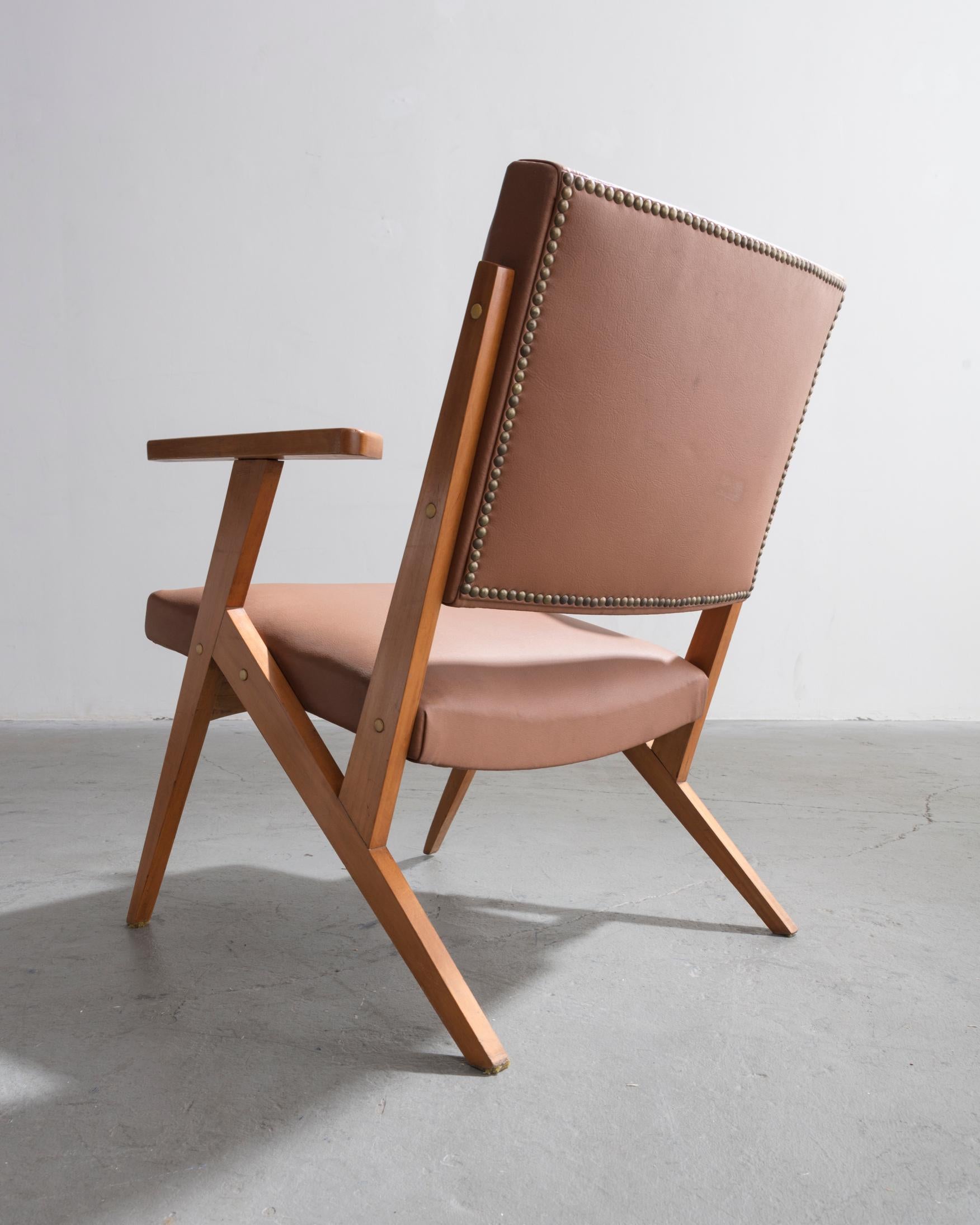 Modern Lounge Chair in Caviona Wood and Tan Leather by José Zanine Caldas, 1960s For Sale