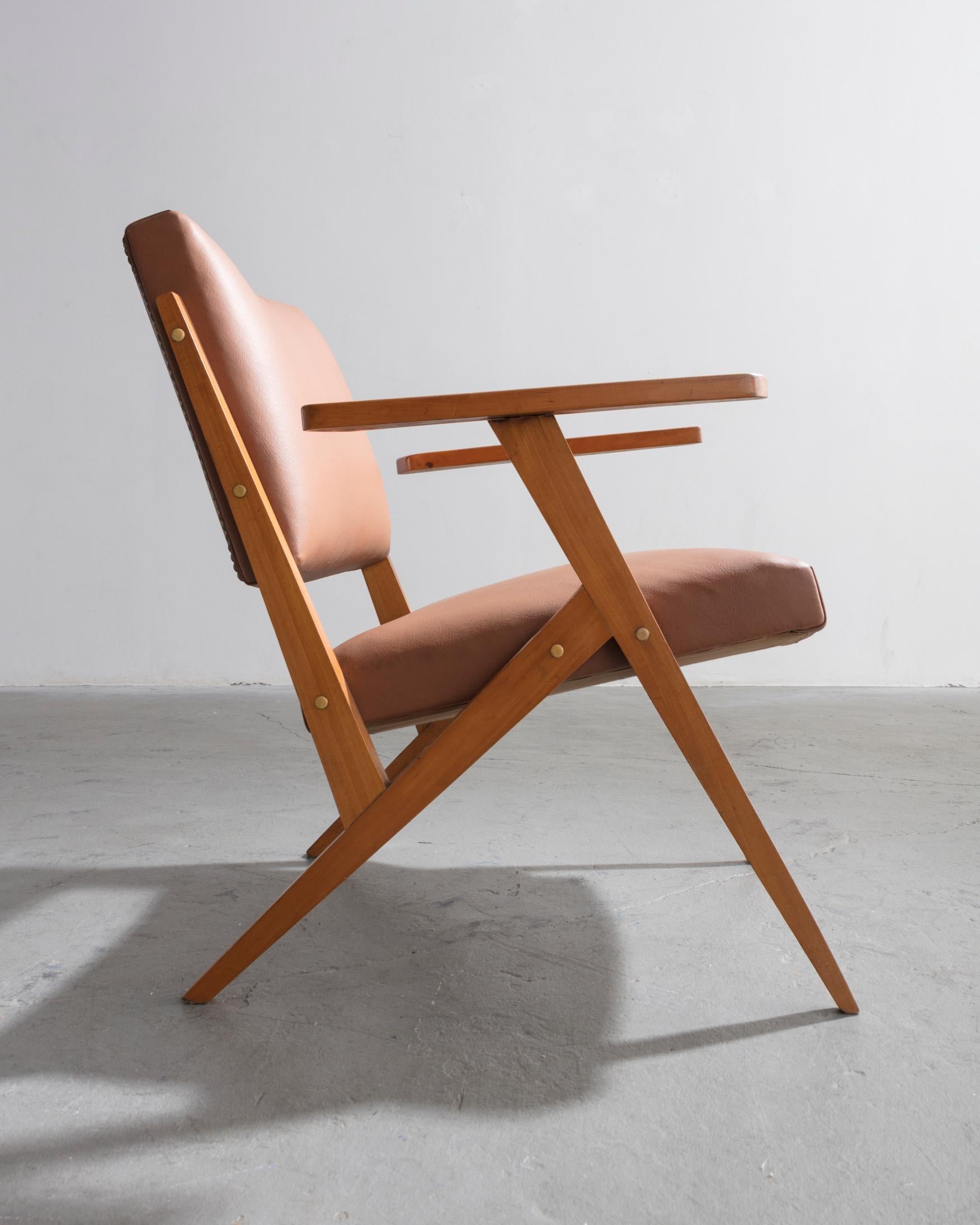 Brazilian Lounge Chair in Caviona Wood and Tan Leather by José Zanine Caldas, 1960s For Sale