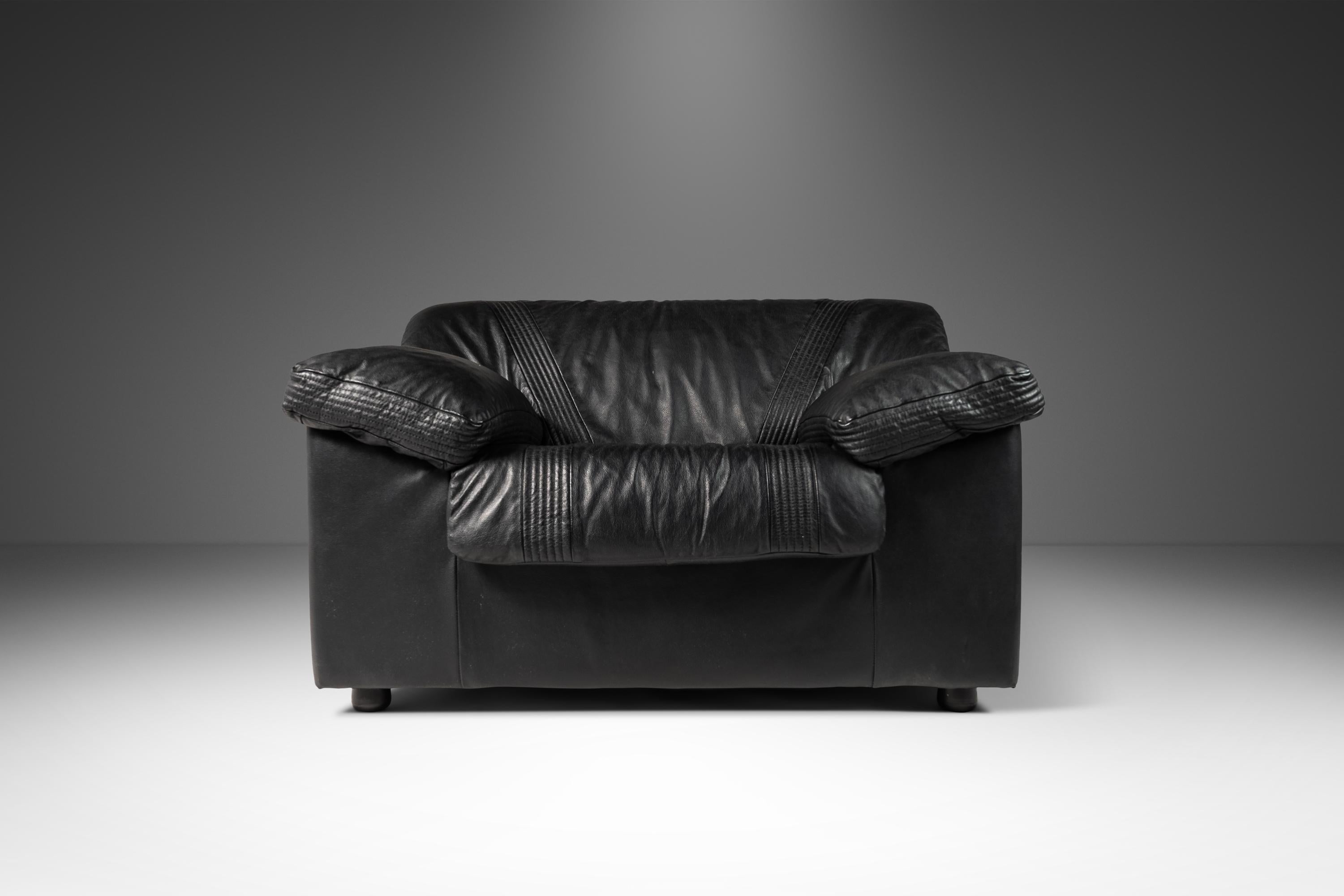 Sedia da salotto in pelle di Natuzzi Attribuita a Pierluigi Cerri, Italia, anni '90 in vendita 1