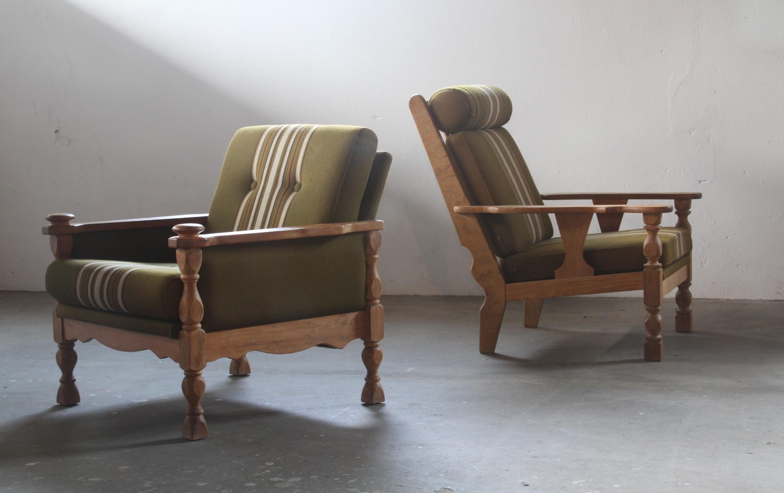 Chaise longue en Oak attribuée à Henning Kjærnulf en vente 5