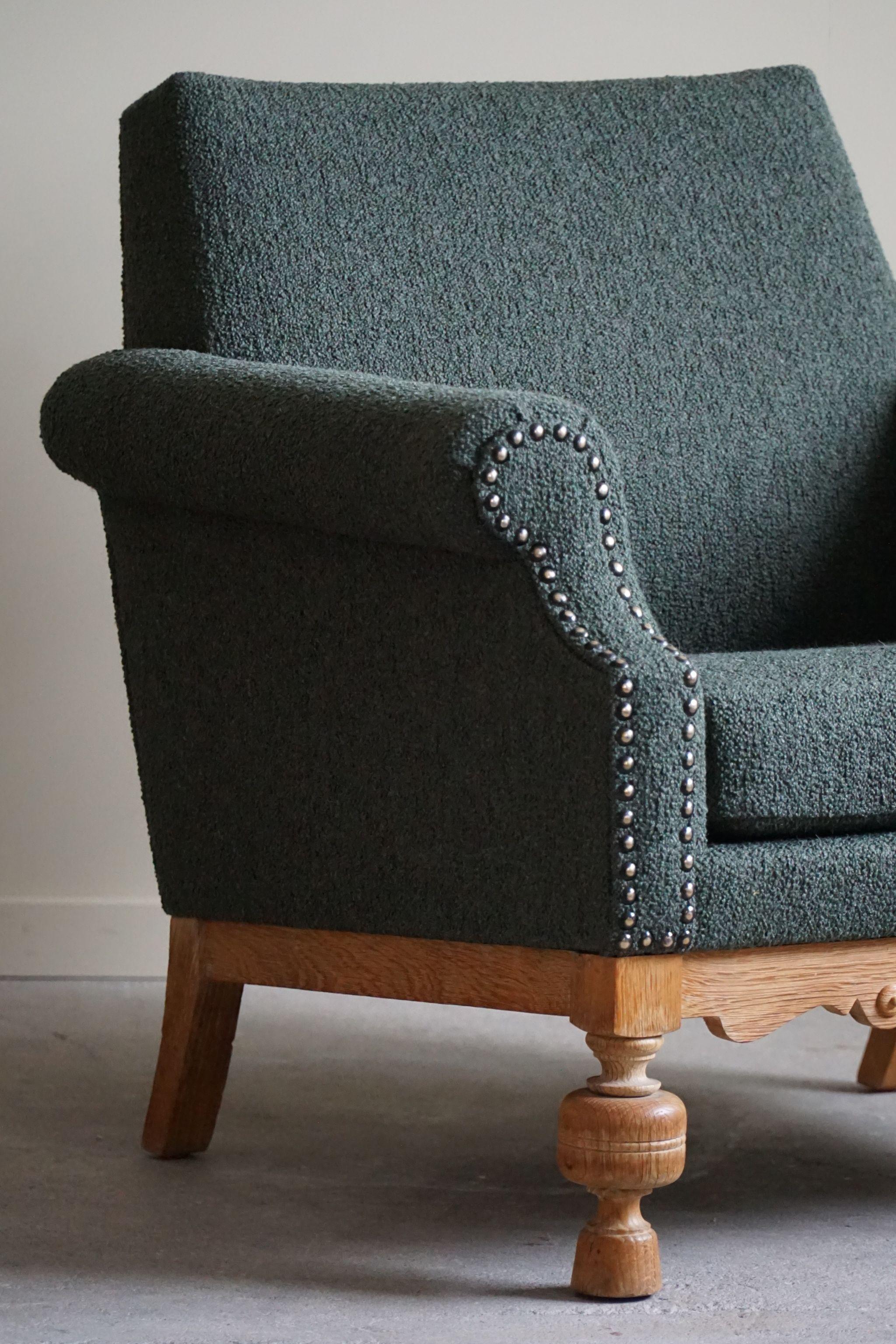 Lounge Chair in Oak & Green Bouclé, Danish Mid-Century Modern, 1950s For Sale 5