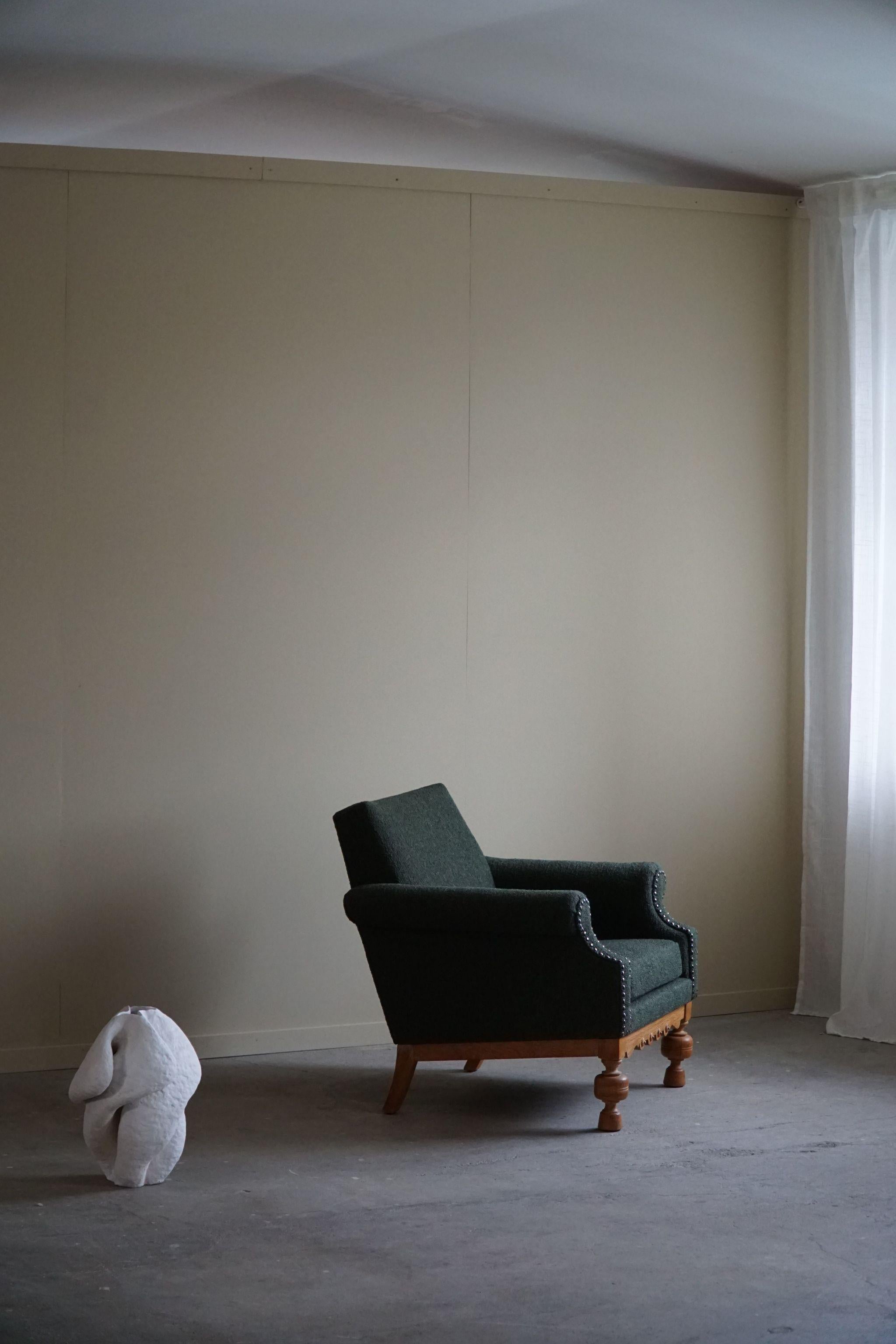 Lounge Chair in Oak & Green Bouclé, Danish Mid-Century Modern, 1950s For Sale 9