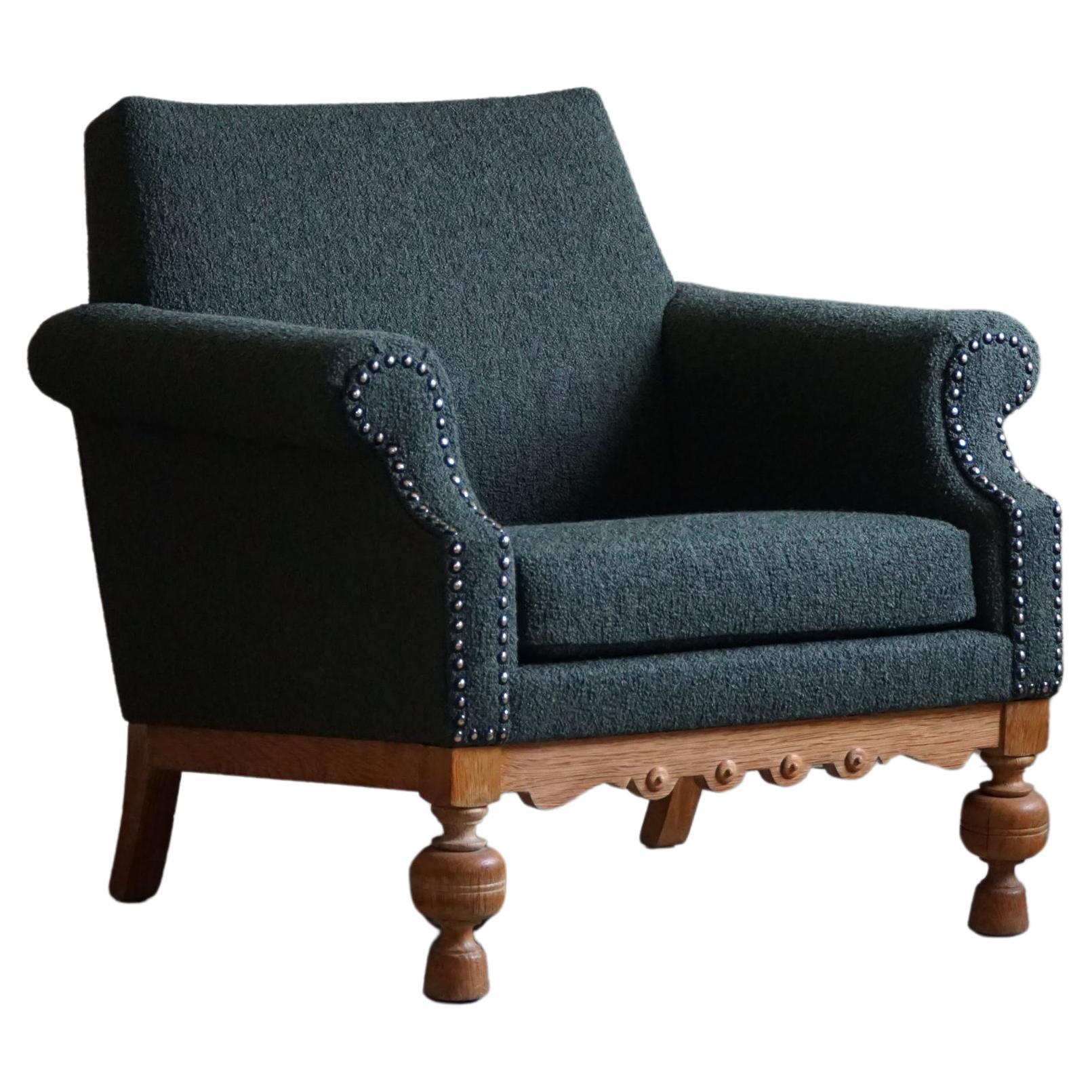 Loungesessel aus Eiche und grünem Bouclé, dänische Mid-Century Modern, 1950er Jahre