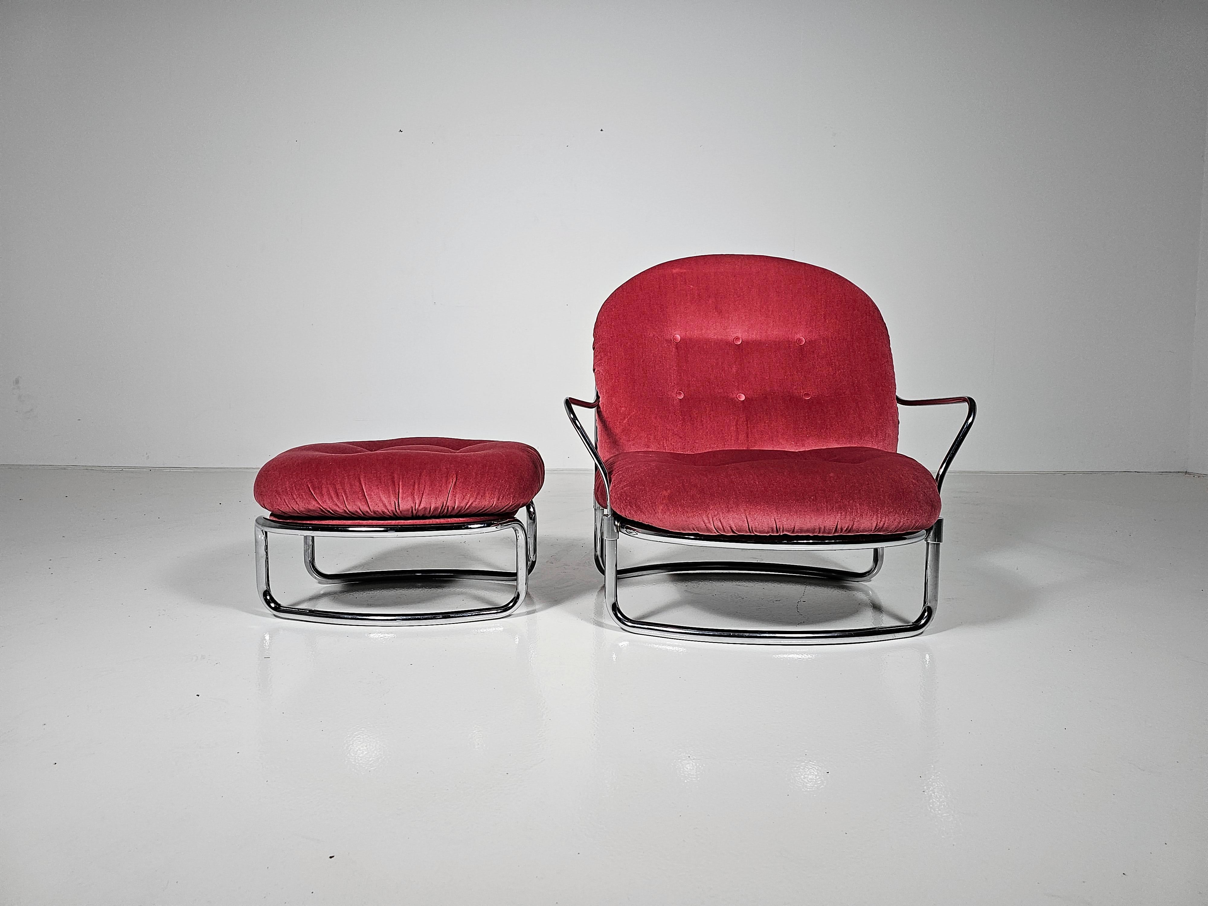European Lounge chair in pink velvet and chrome, Carlo de Carli for Cinova For Sale