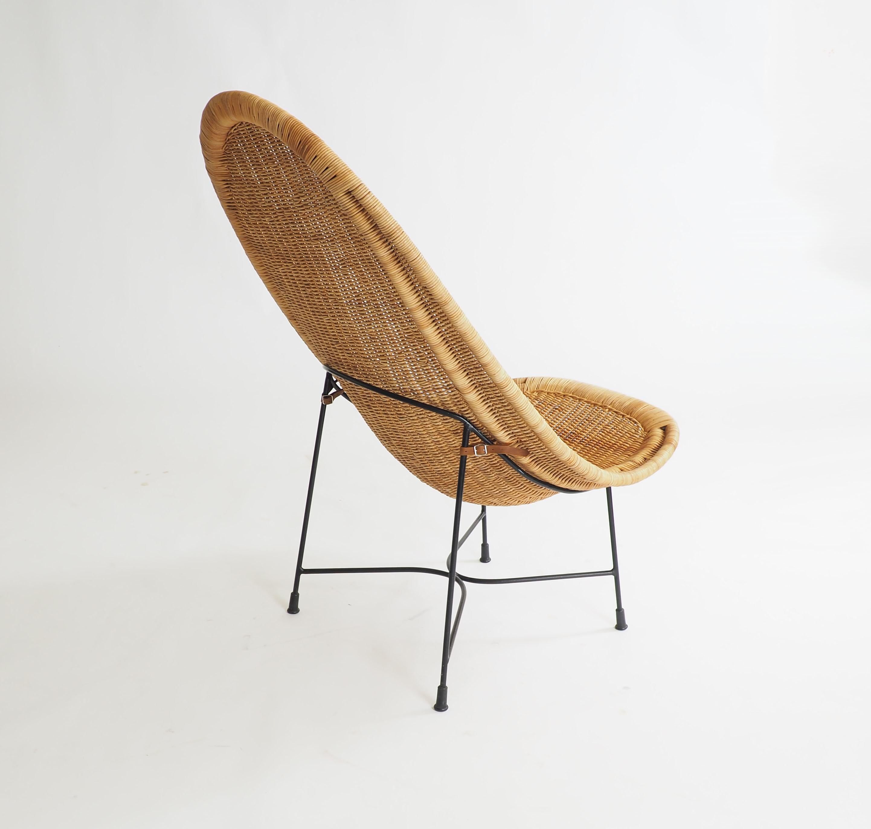 Swedish Lounge Chair in Rattan 