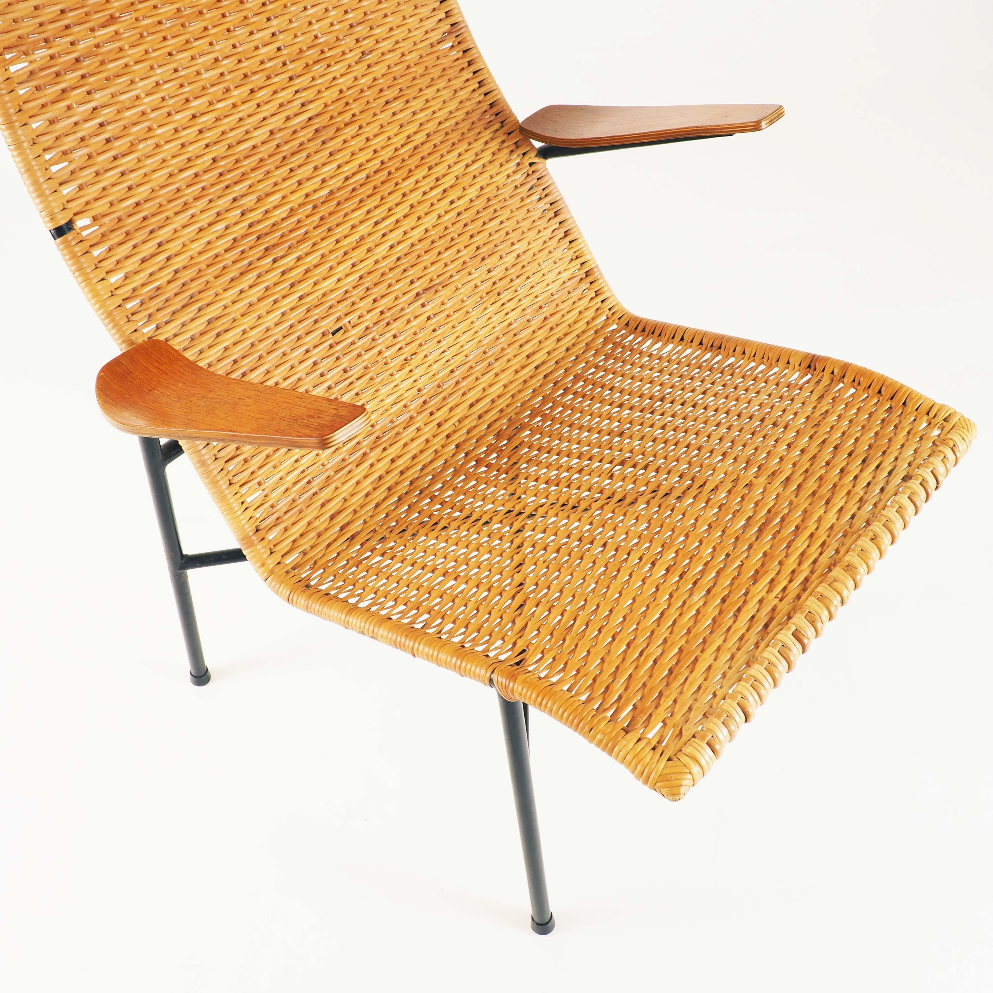 Scandinavian Modern Lounge Chair in Rattan, Teak and Metal For Sale